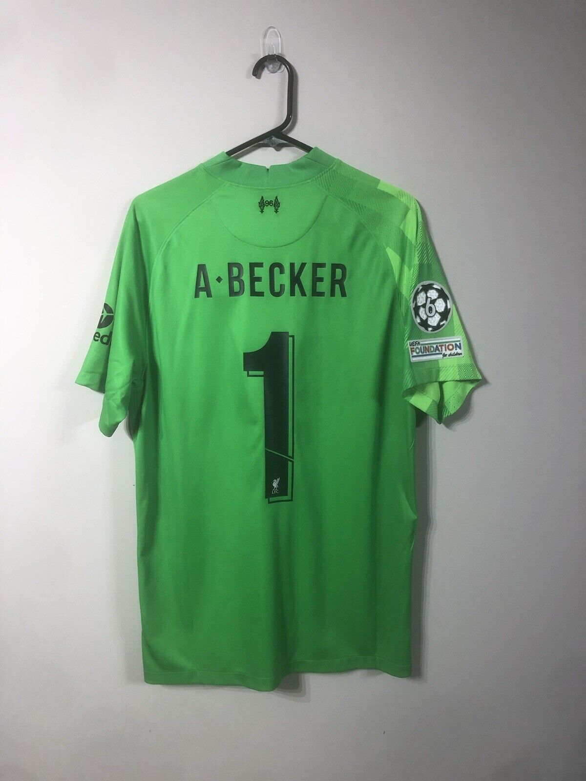 A Becker 1 Liverpool 2021 22 Large Home Goalkeeper Brand New With Tag Db2559 330