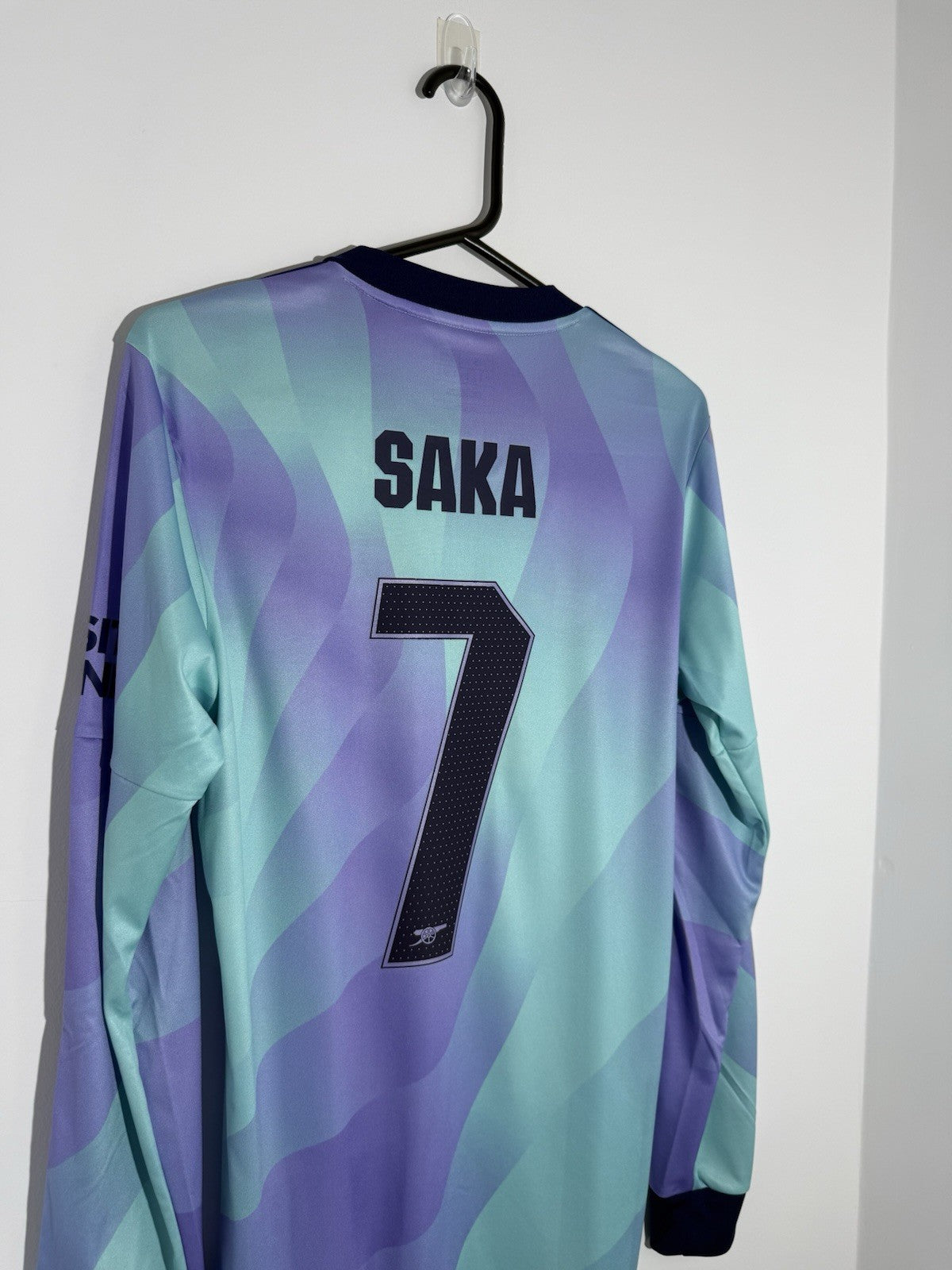 Arsenal Saka #7 2024/25 Small 3rd Shirt Excellent Condition IS8138