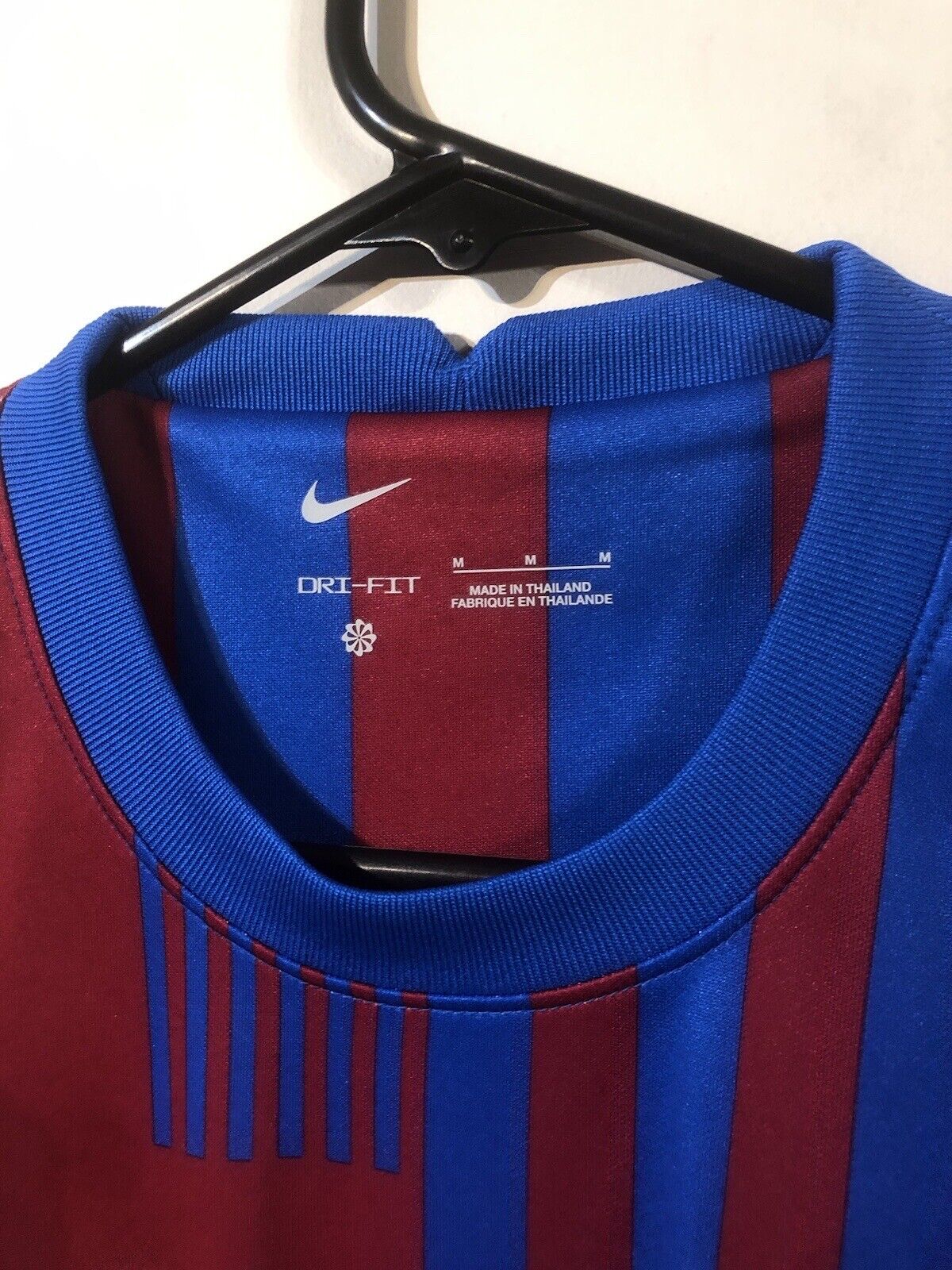 Pedri #16 Barcelona Medium 2021/22 Home Football Shirt Jersey Nike BNWT