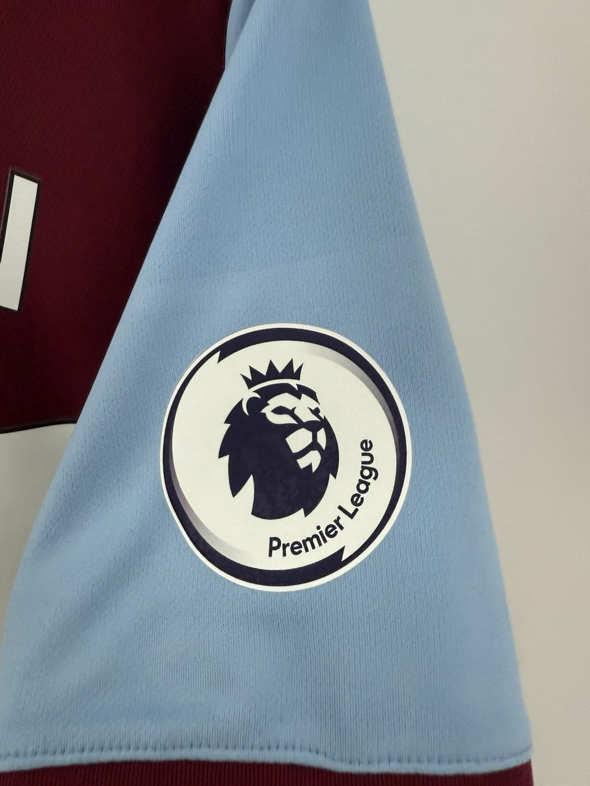 West Ham United Bowen #17 2019/20 Large Home Shirt Umbro Very Good Condition