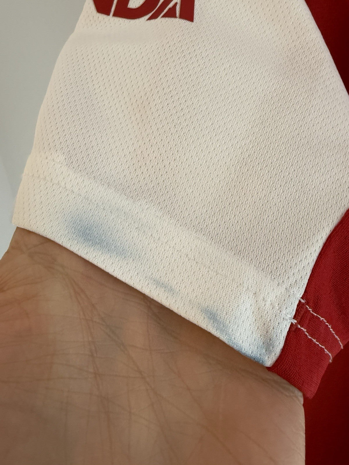 Arsenal Saka #7 2022/23 Small Home Shirt Excellent Condition H35903