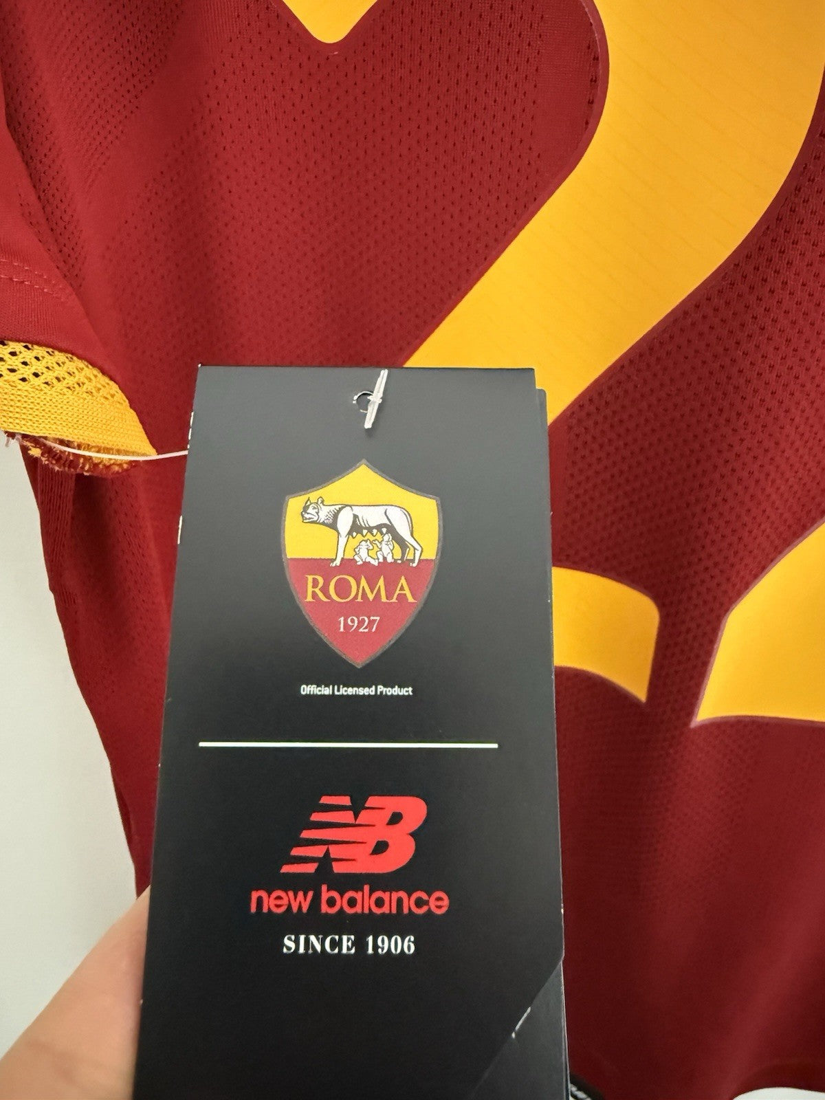 AS Roma Zaniolo #22 2021/22 Home Medium Shirt New Balance BNWT MT130210