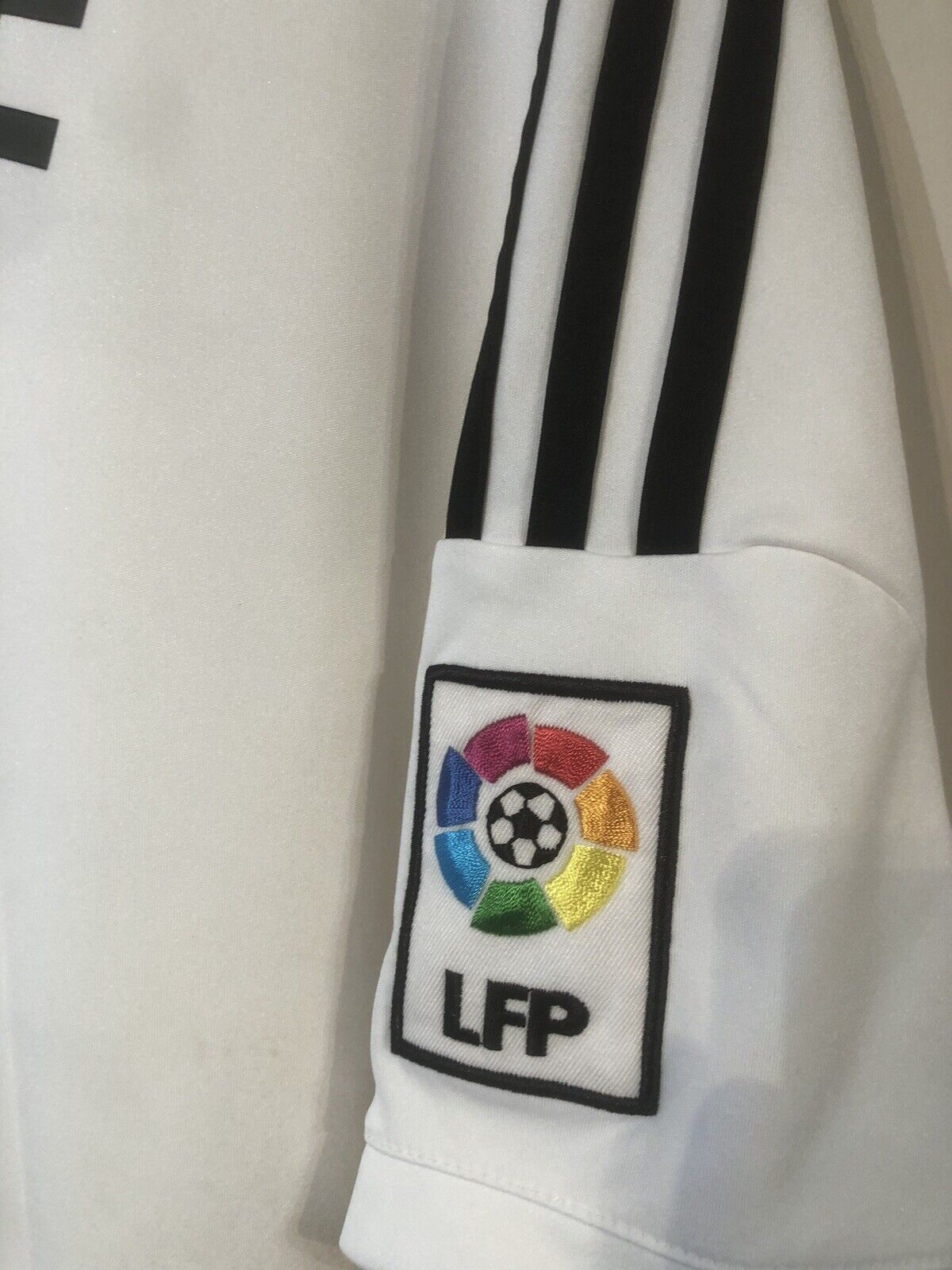 Varane #2 2014/15 Real Madrid X-Large Home Football Shirt Very Good Condition