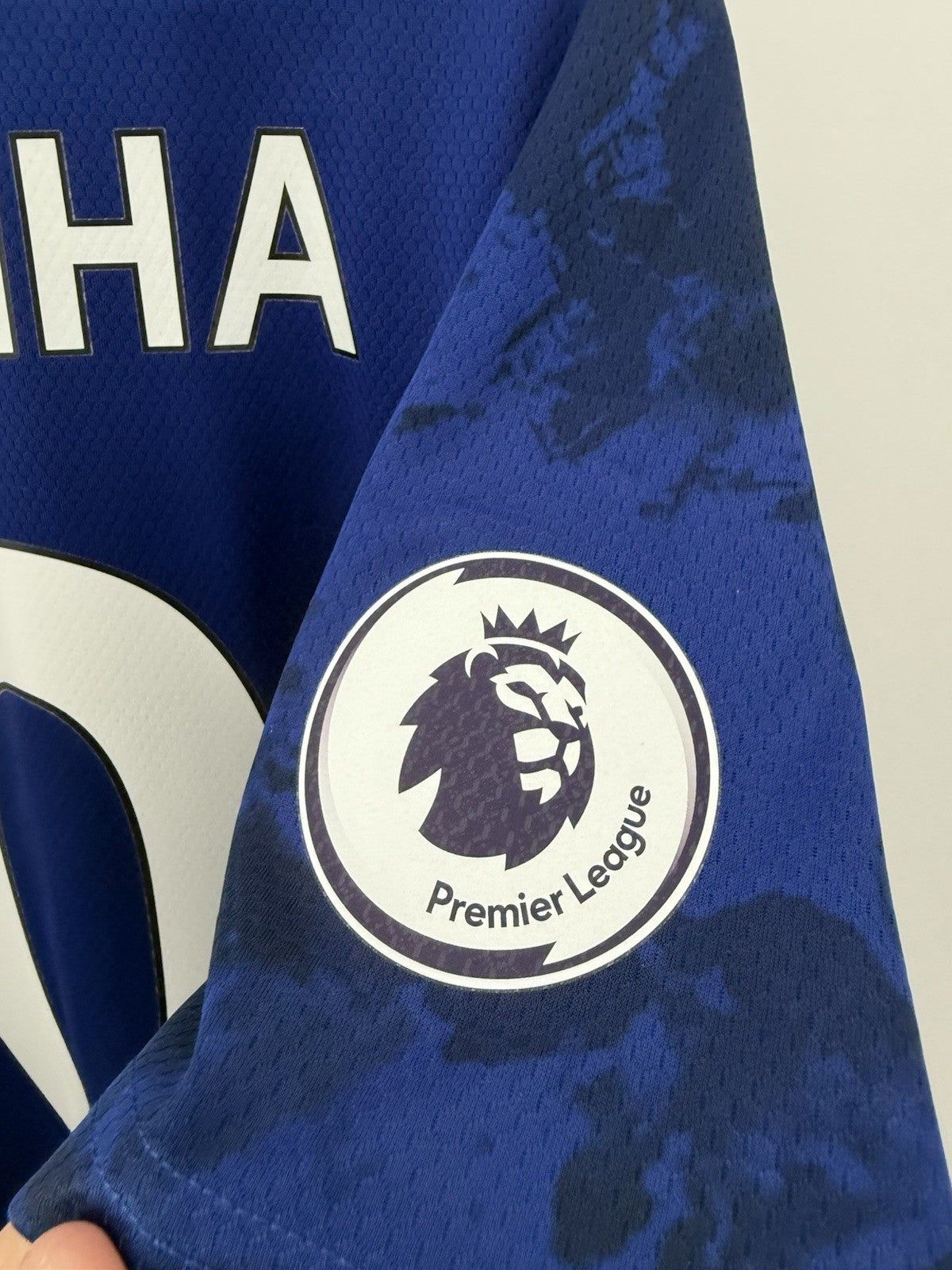 Leeds United Raphinha #10 2021/22 Large Away Shirt Excellent Condition H57060