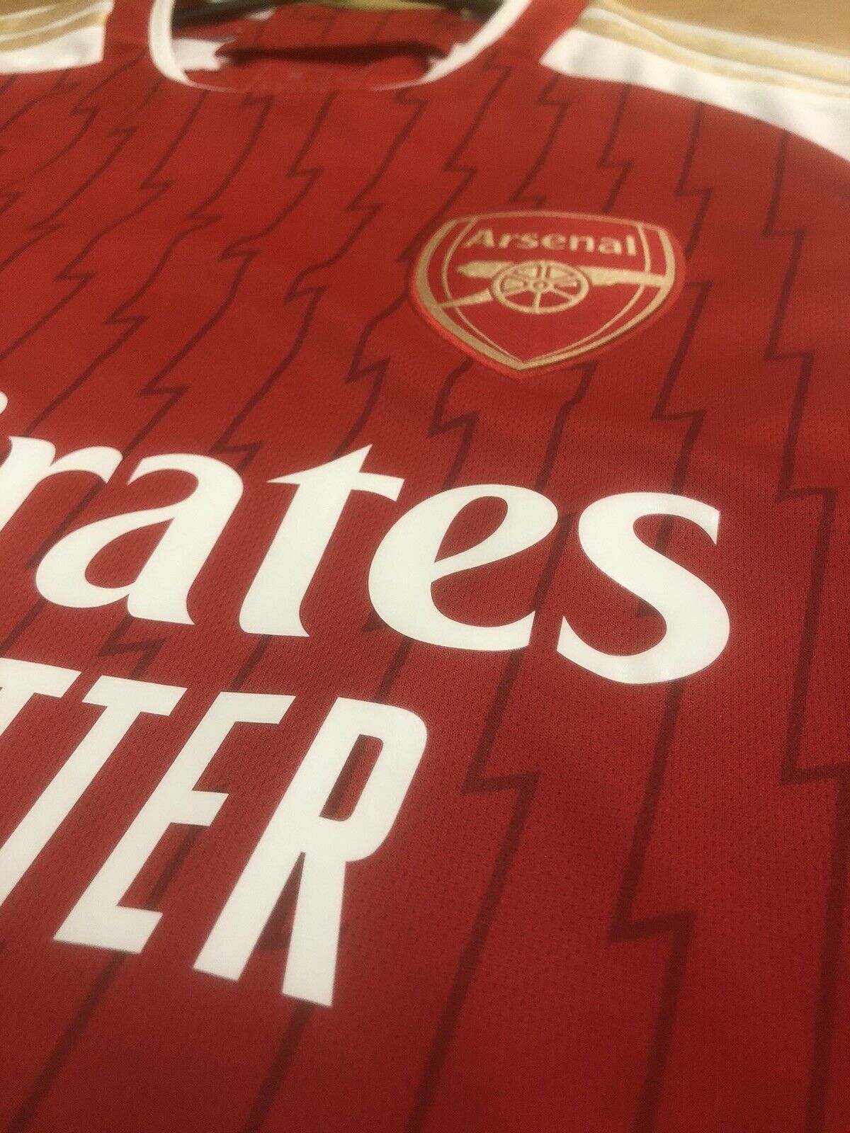 Saka #7 Arsenal 2023/24 Medium Home Shirt Adidas Excellent Condition HR6929