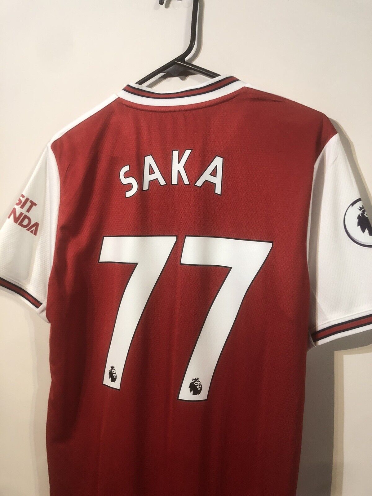 Saka #77 Arsenal 2019/20 Medium Home Football Shirt Excellent Condition EH5637