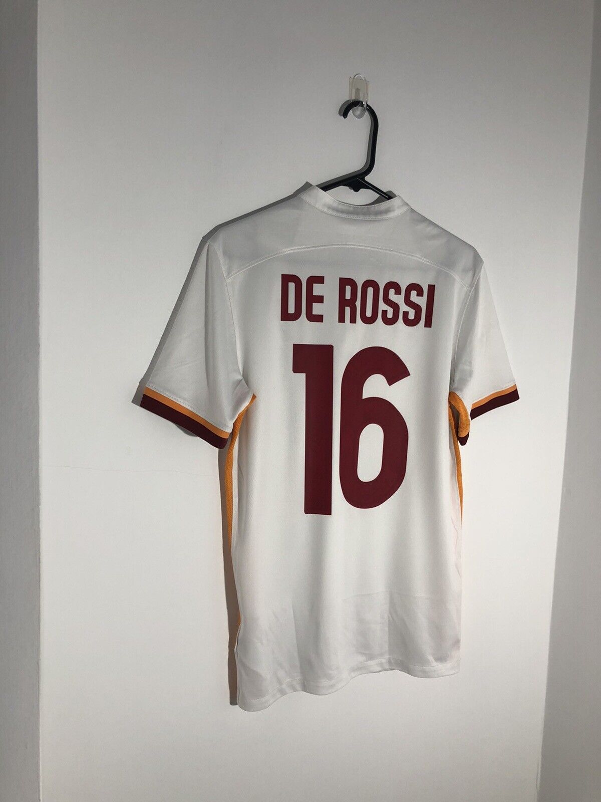 De Rossi 16 AS Roma 2015 16 Away Small Shirt Excellent Condition 658918 106