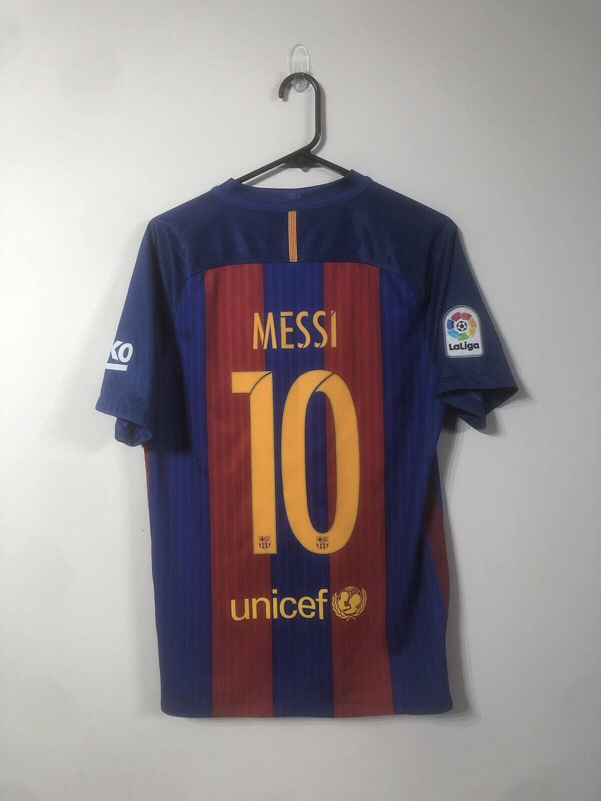 Messi 10 Barcelona 2016 17 Home Small Shirt Nike Excellent Condition 776850 481