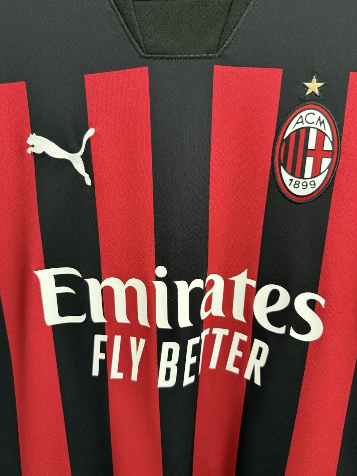 AC Milan Giroud #9 2022/23 Home Large Shirt Excellent Condition 765824-01