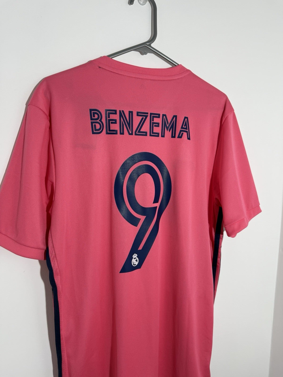 Real Madrid Benzema #9 2020/21 Large Away Shirt BNWT GI6463
