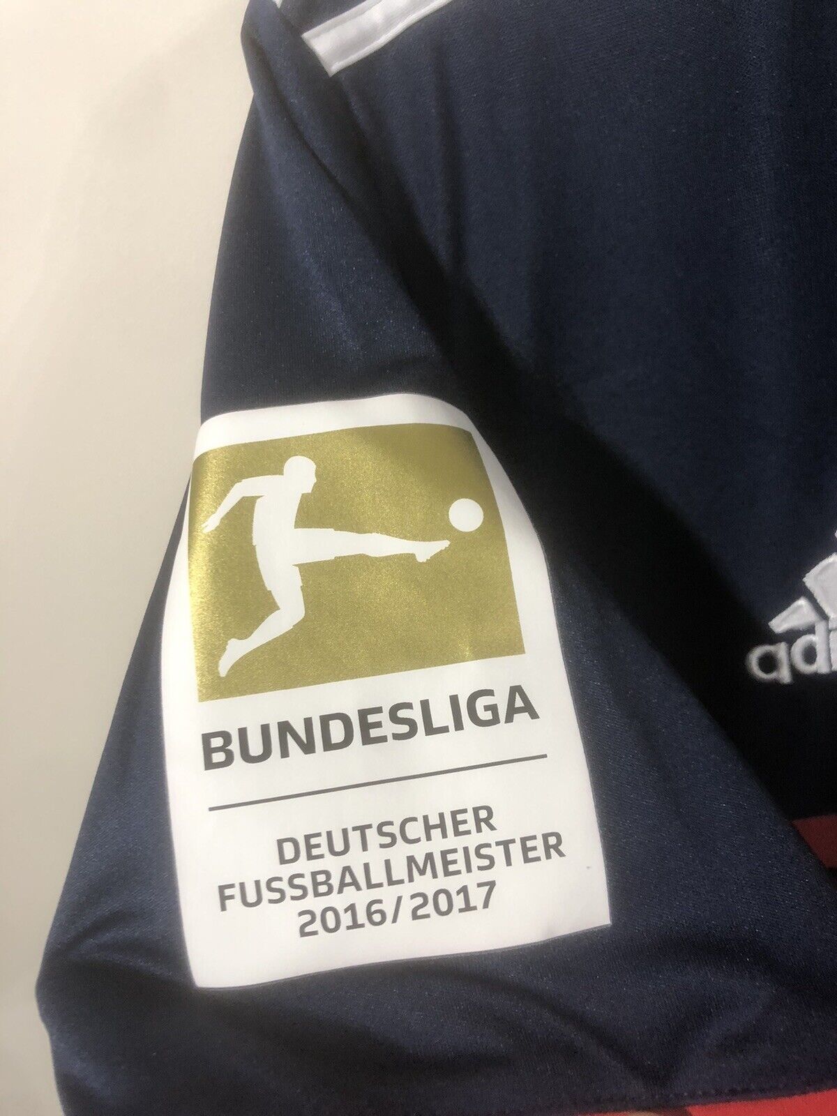 Bayern Munich 2017/18 Medium Away Football Shirt Adidas Excellent Condition