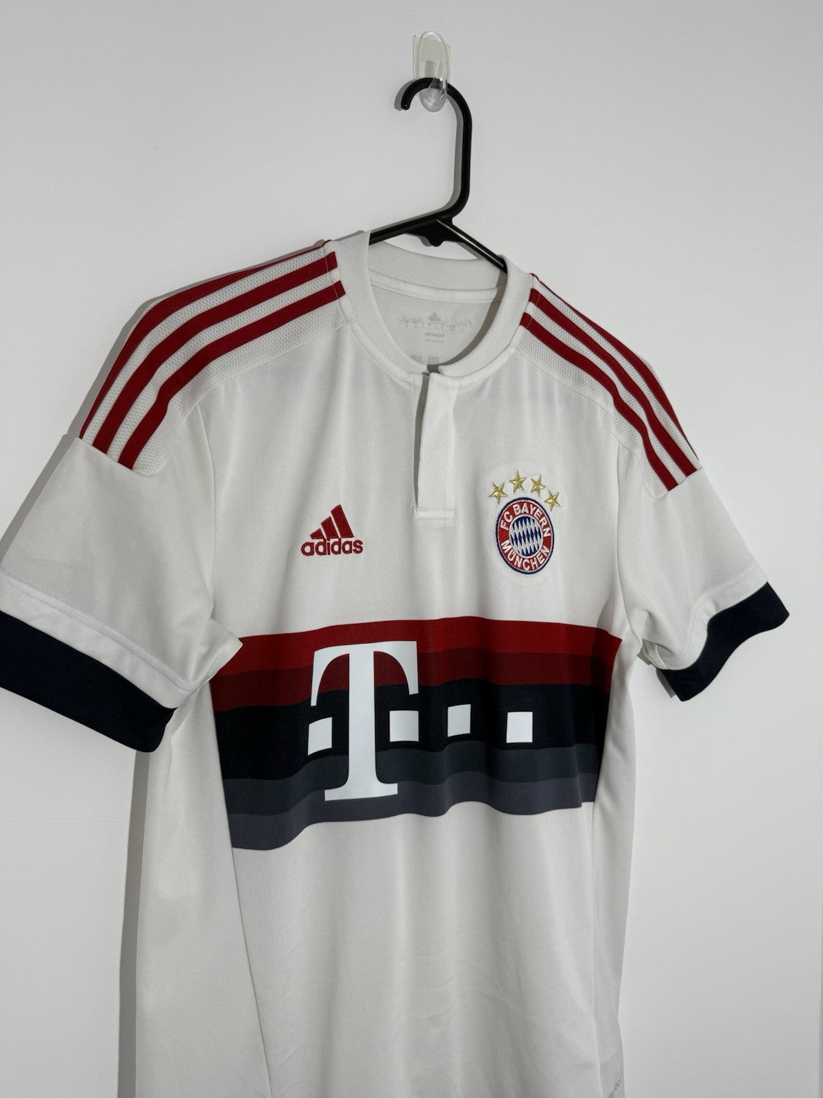 Bayern Munich Muller #25 2015/16 Small Away Shirt Excellent Condition AH4790
