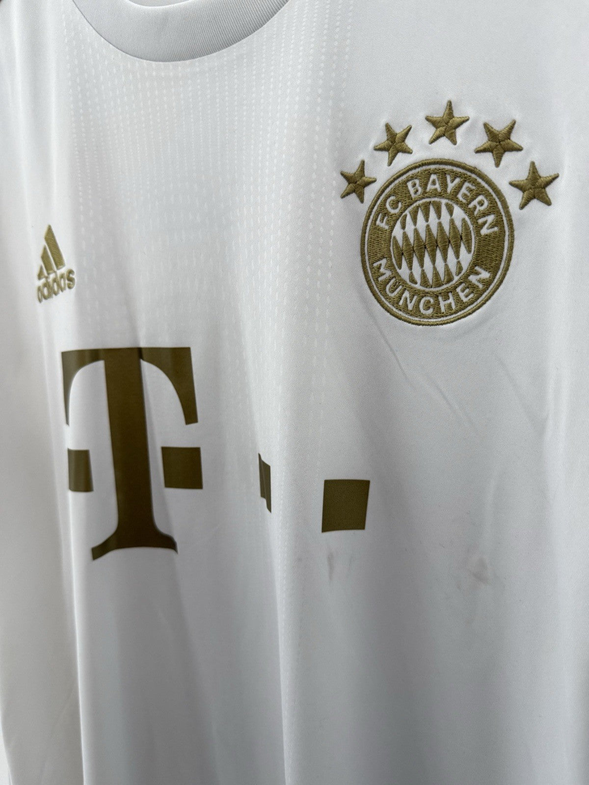 Bayern Munich Davies #19 2022/23 Medium Away Excellent Condition H13886