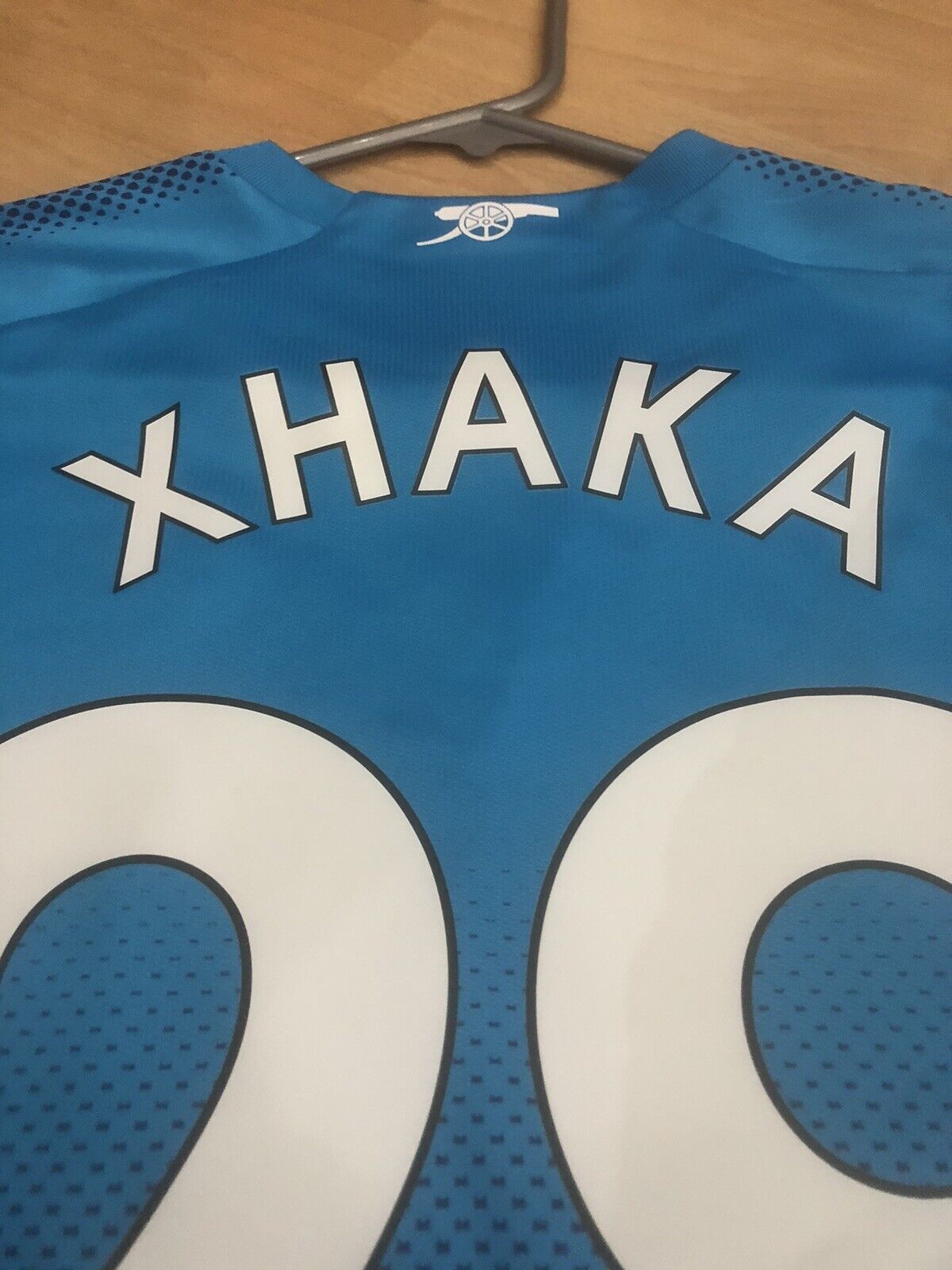Xhaka #29 Arsenal 2017/18 Small Away Shirt Puma Excellent Condition 751512