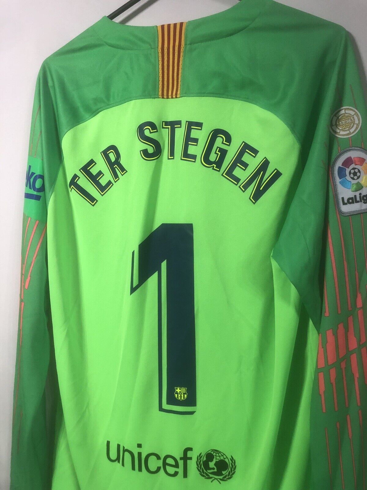 Ter Stegen 1 FC Barcelona 2018 19 Medium Away Gk Excellent Condition 894437 399