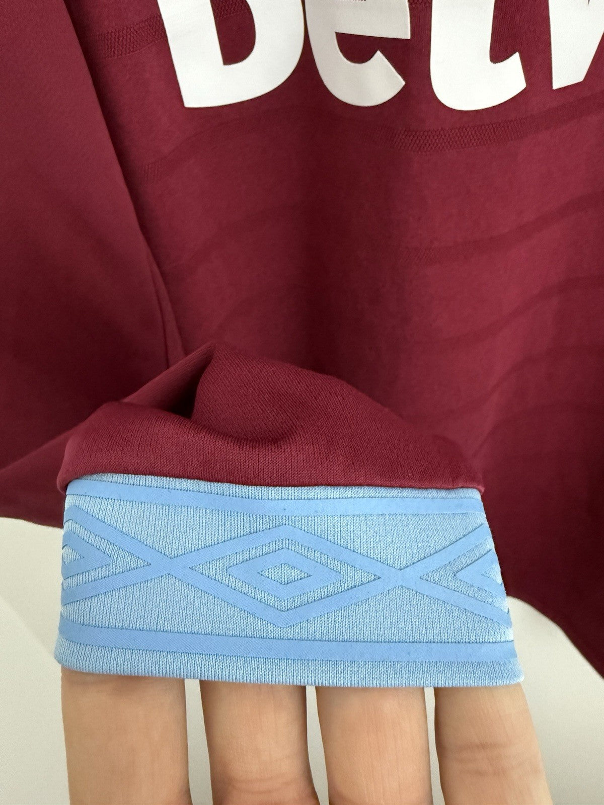 West Ham United Noble #16 2018/19 Small Home Shirt Umbro Excellent Condition
