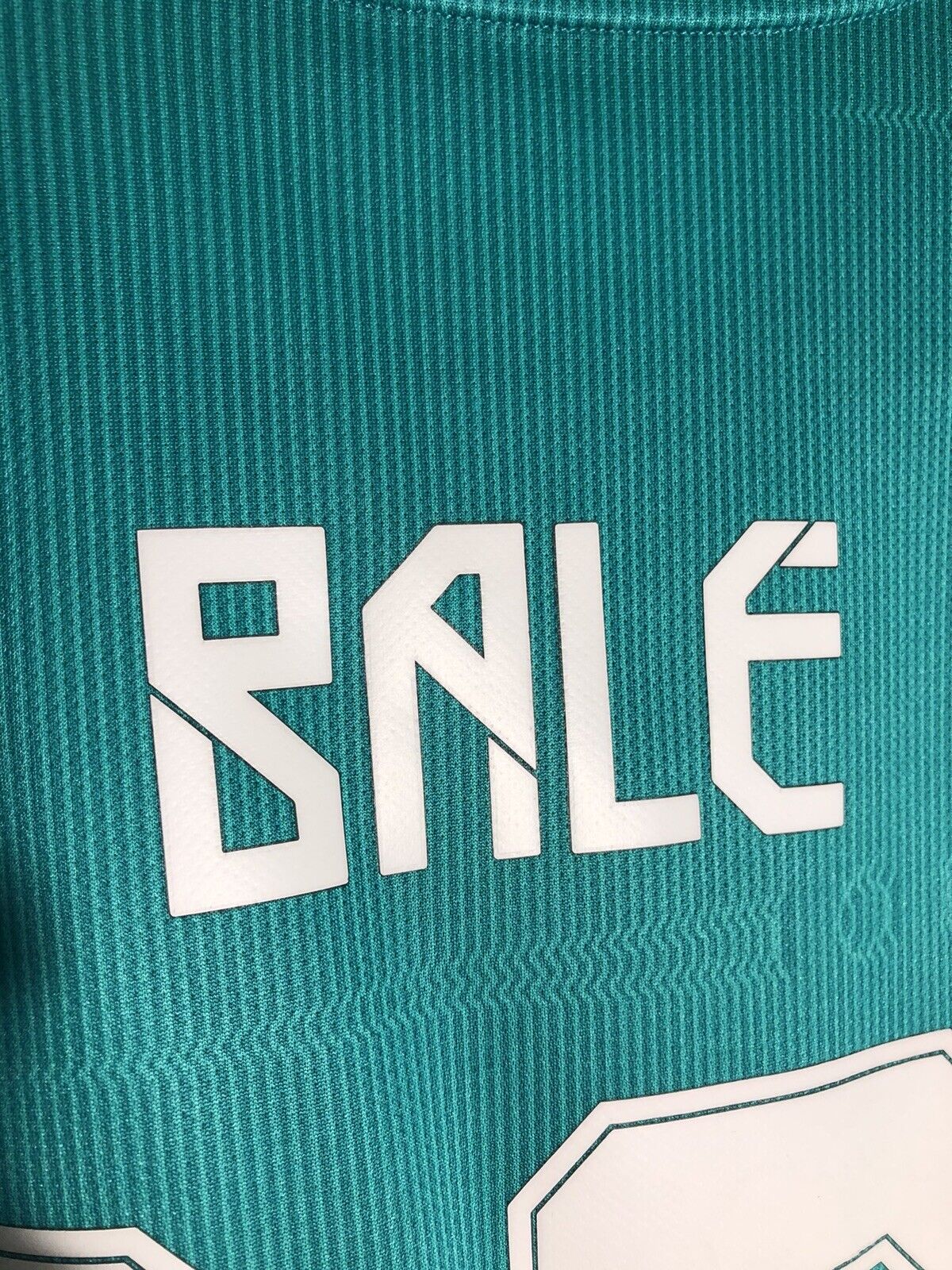 Bale 18 Real Madrid 2021 22 Medium 3rd Shirt Excellent Condition H40951