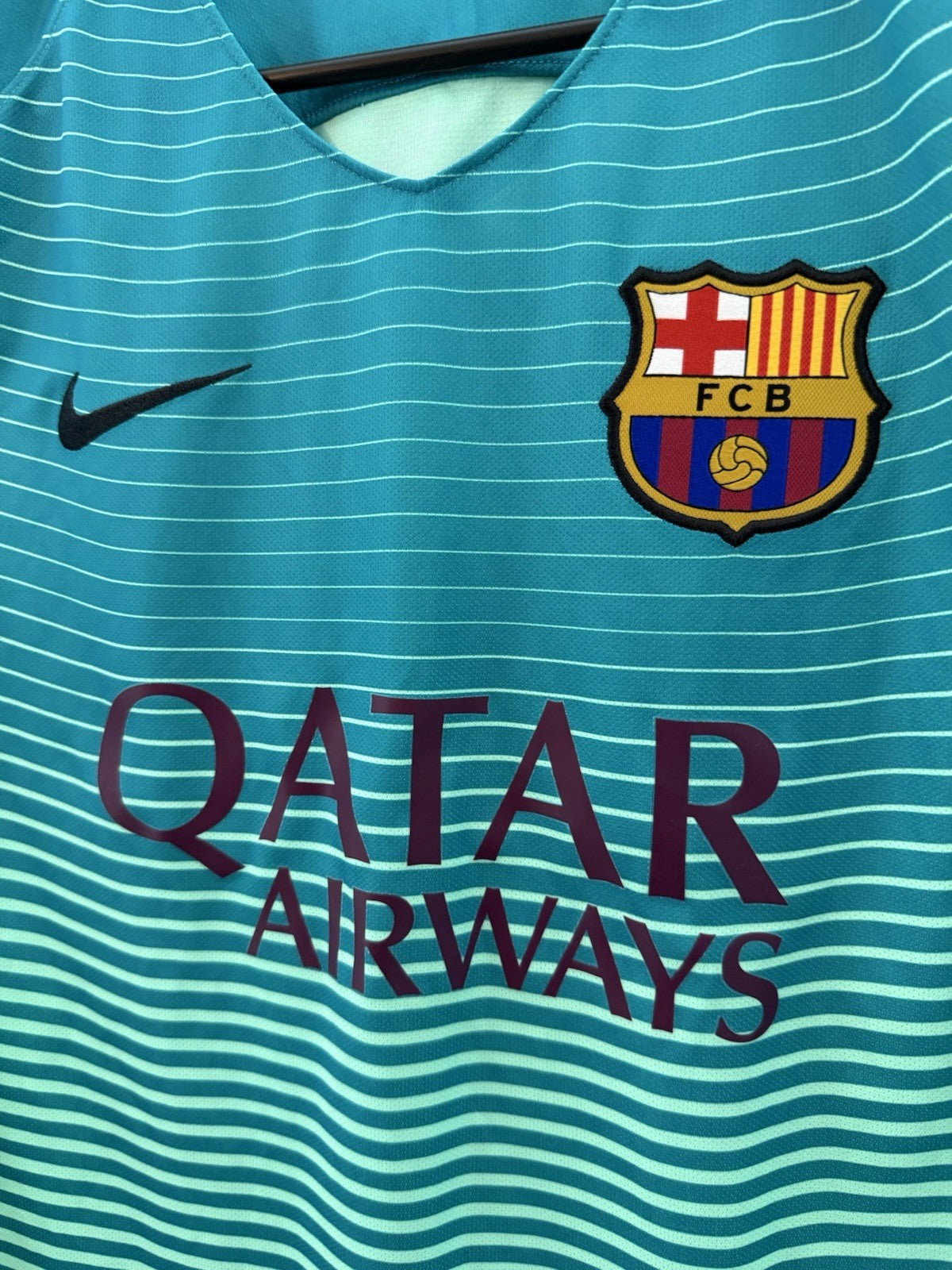 Barcelona 2016/17 Small 3rd Shirt Nike Excellent Condition 776854-388