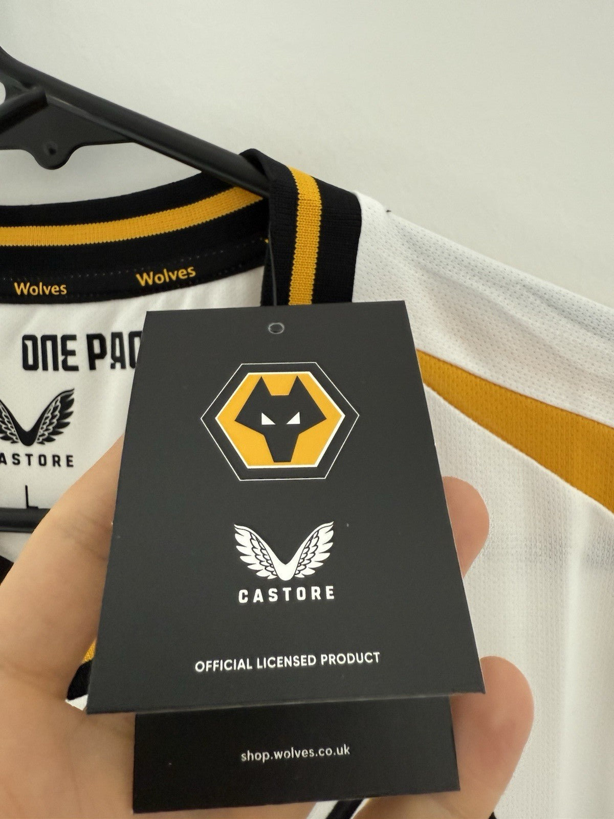 Wolverhampton Wanderers Ait-Nouri #3 2021/22 Large 3rd Shirt Castore BNWT