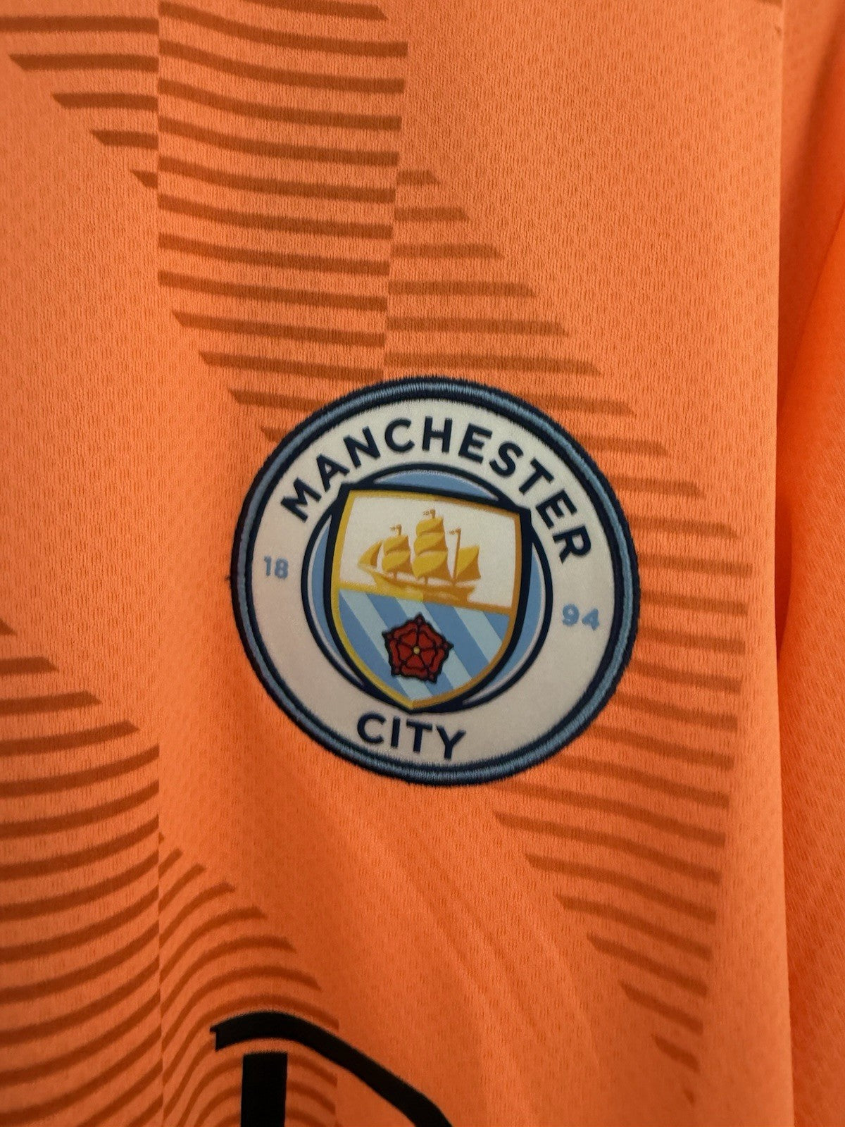 Manchester City Ederson M. #31 2022/23 Large 3rd Goalkeeper Shirt 765746-99