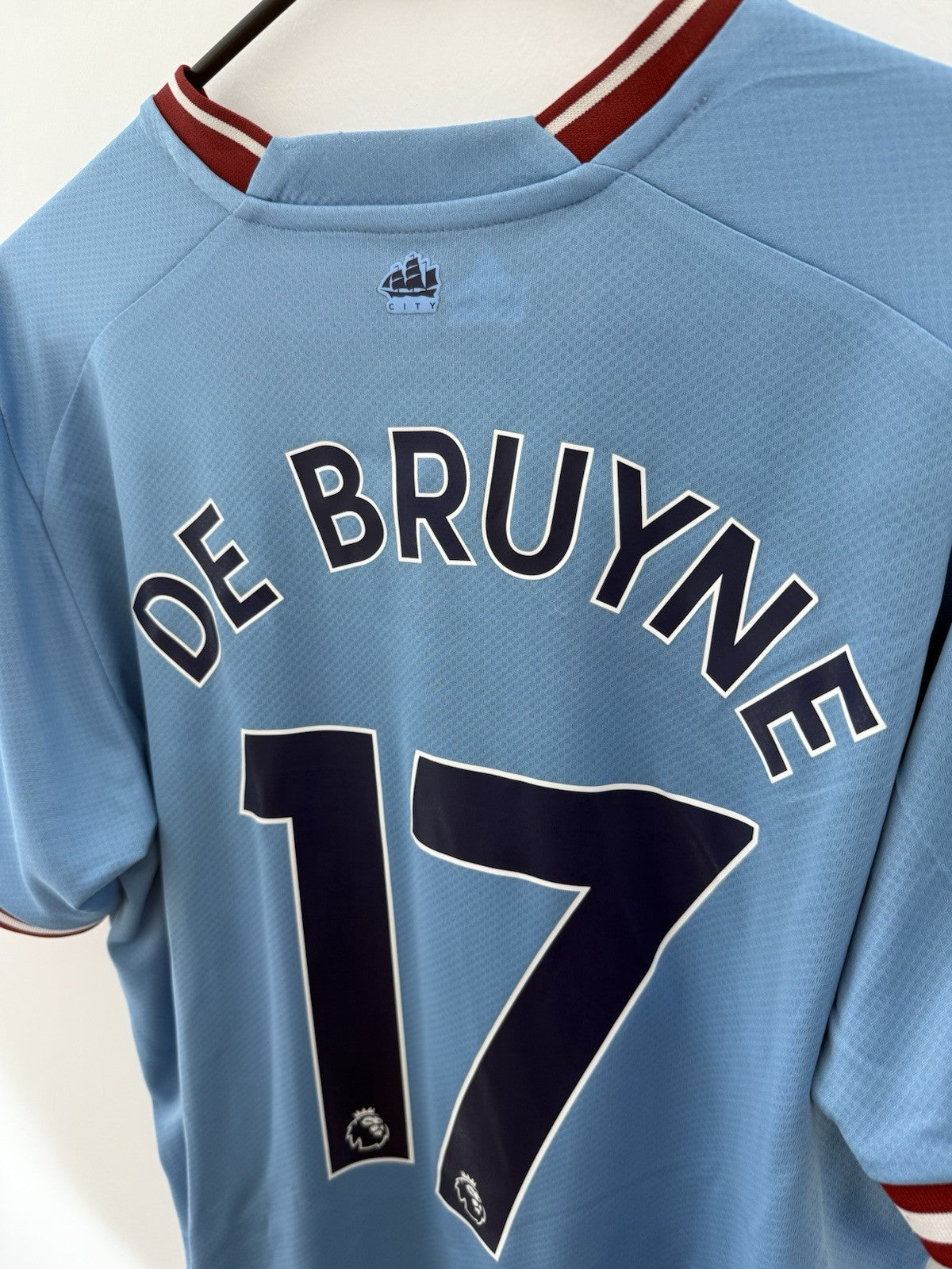 Manchester City De Bruyne #17 2022/23 Large Home Excellent Condition 765710-01