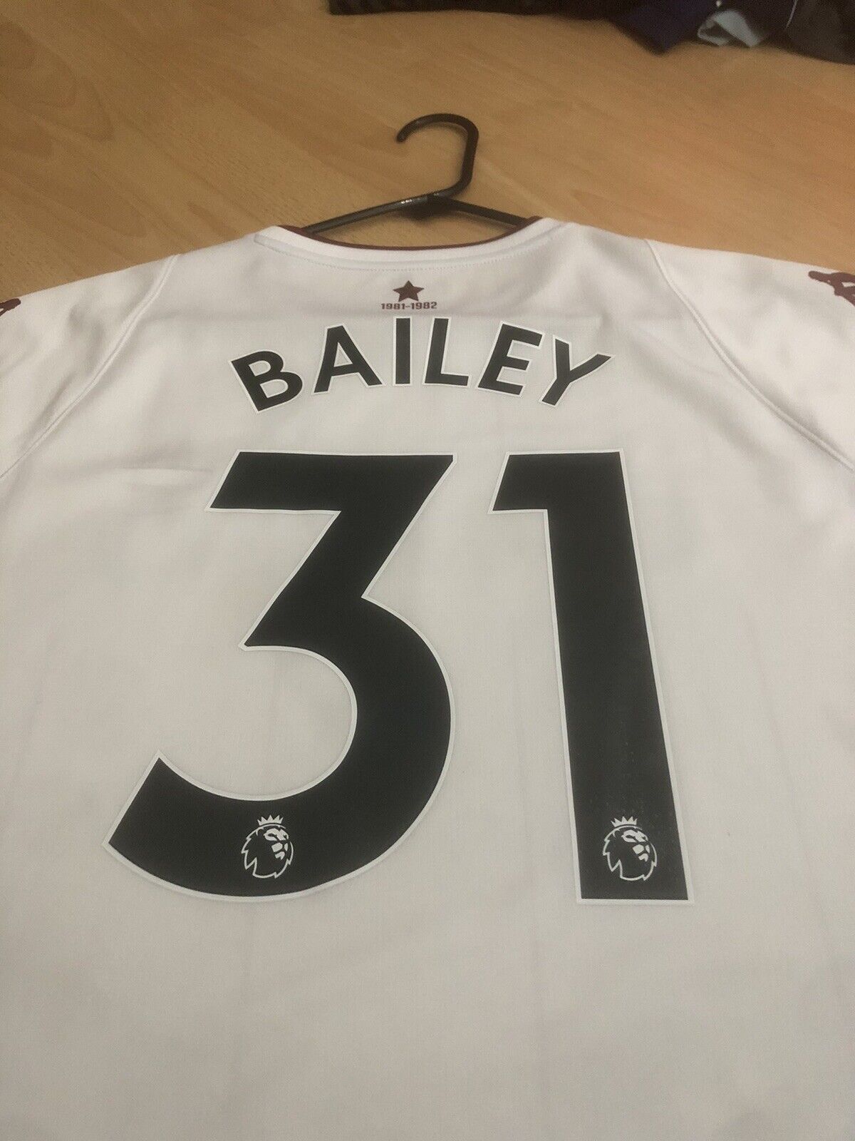 Bailey 31 Aston Villa 2021 22 XL Away Shirt Kappa Excellent Condition