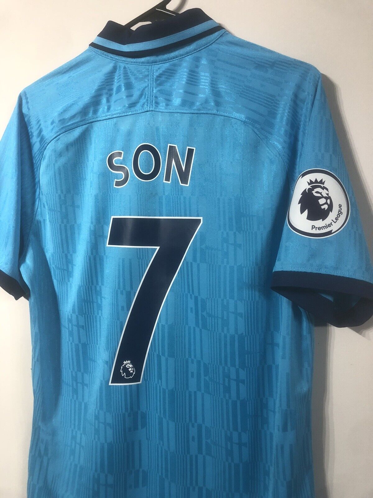 Son 7 Tottenham Hotspur 2019 20 Medium 3rd Shirt Excellent Condition AT0036 487