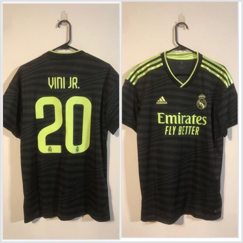 Vini Jr #20 Real Madrid 2022/23 3rd Medium Football Shirt Adidas BNWT