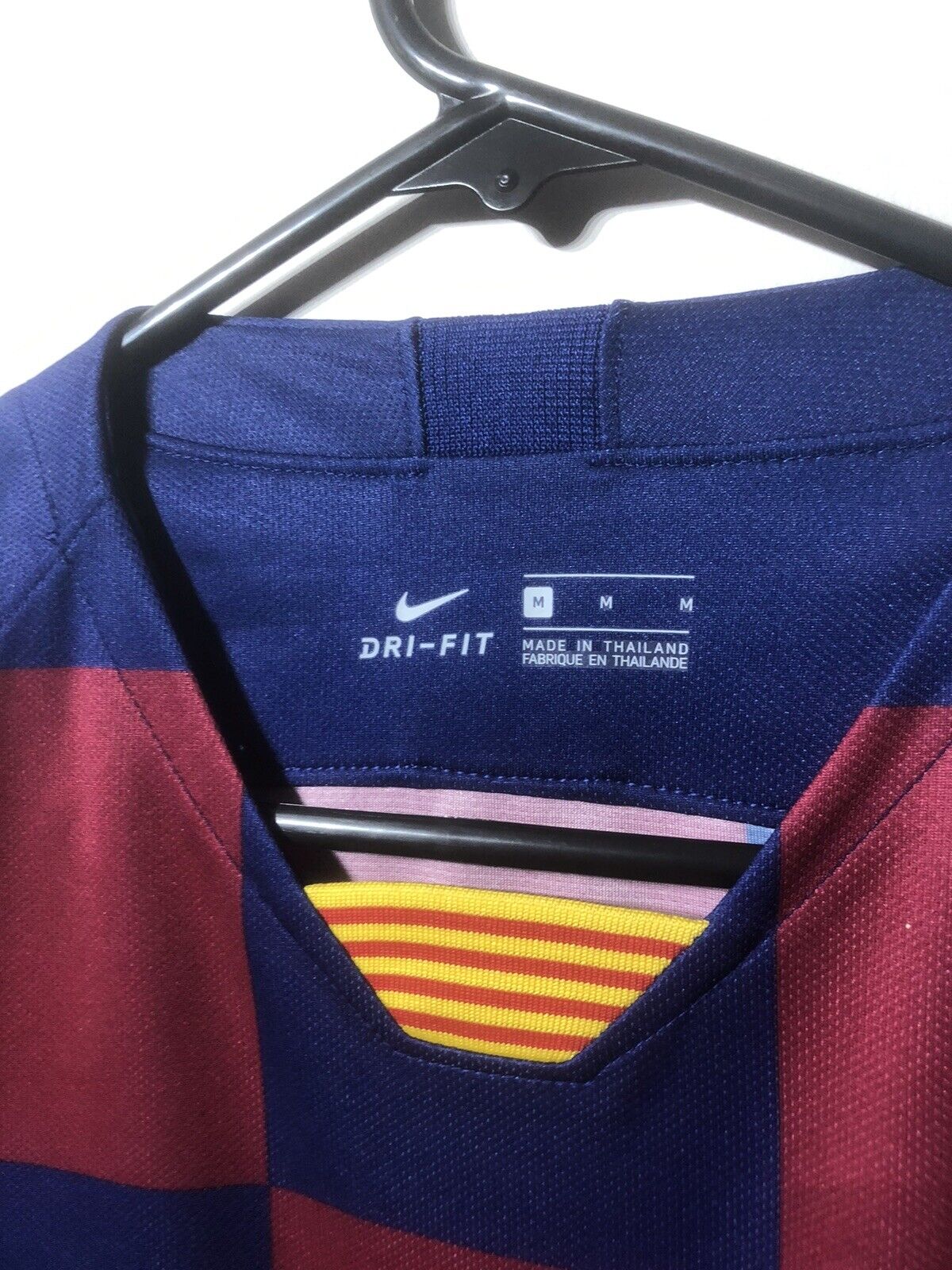 Suarez #9 Barcelona Medium 2019/20 Home Football Shirt Nike Excellent Condition