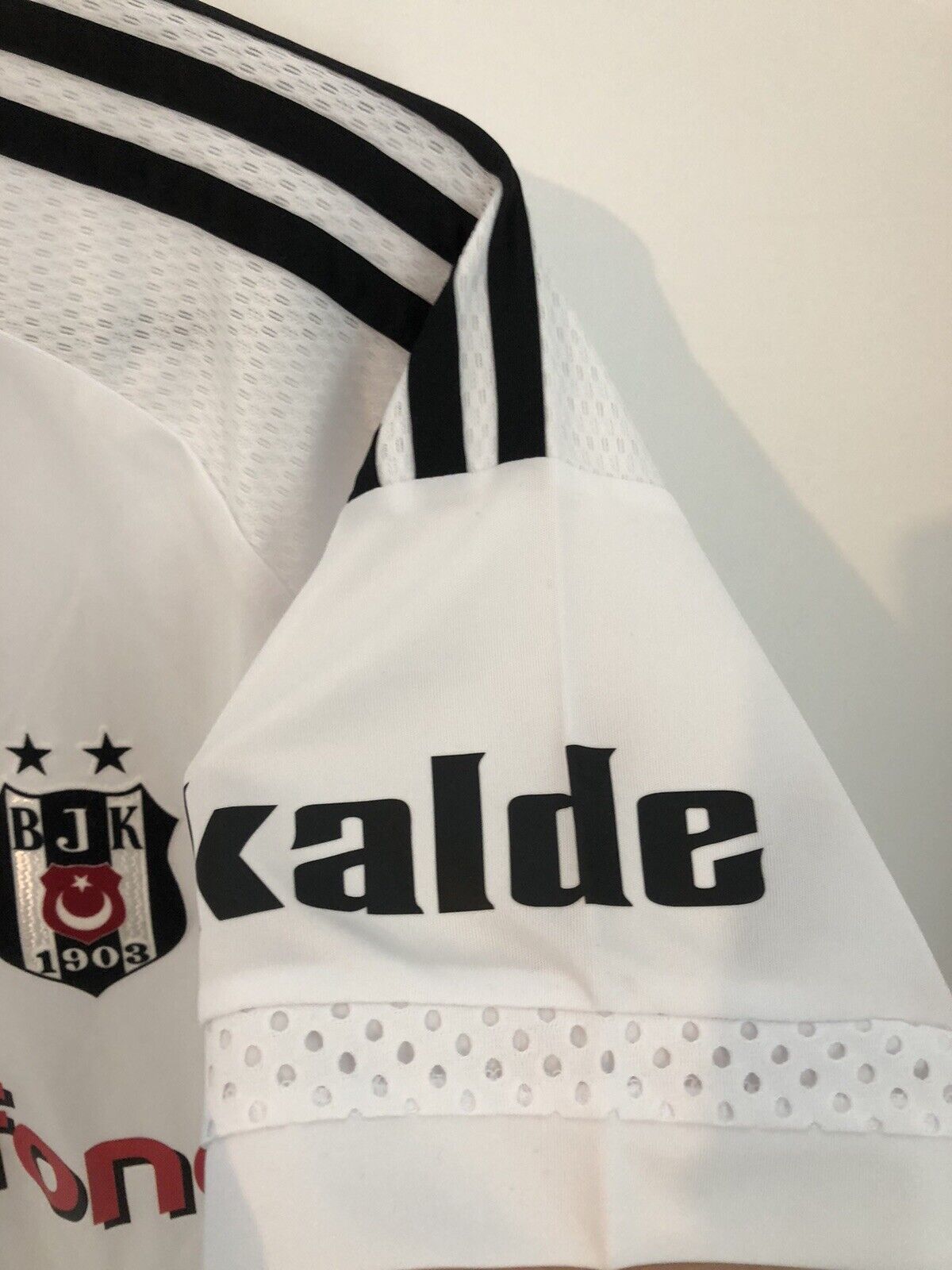 Besiktas 2015 16 Large Home Football Shirt Adidas Excellent Condition An5920