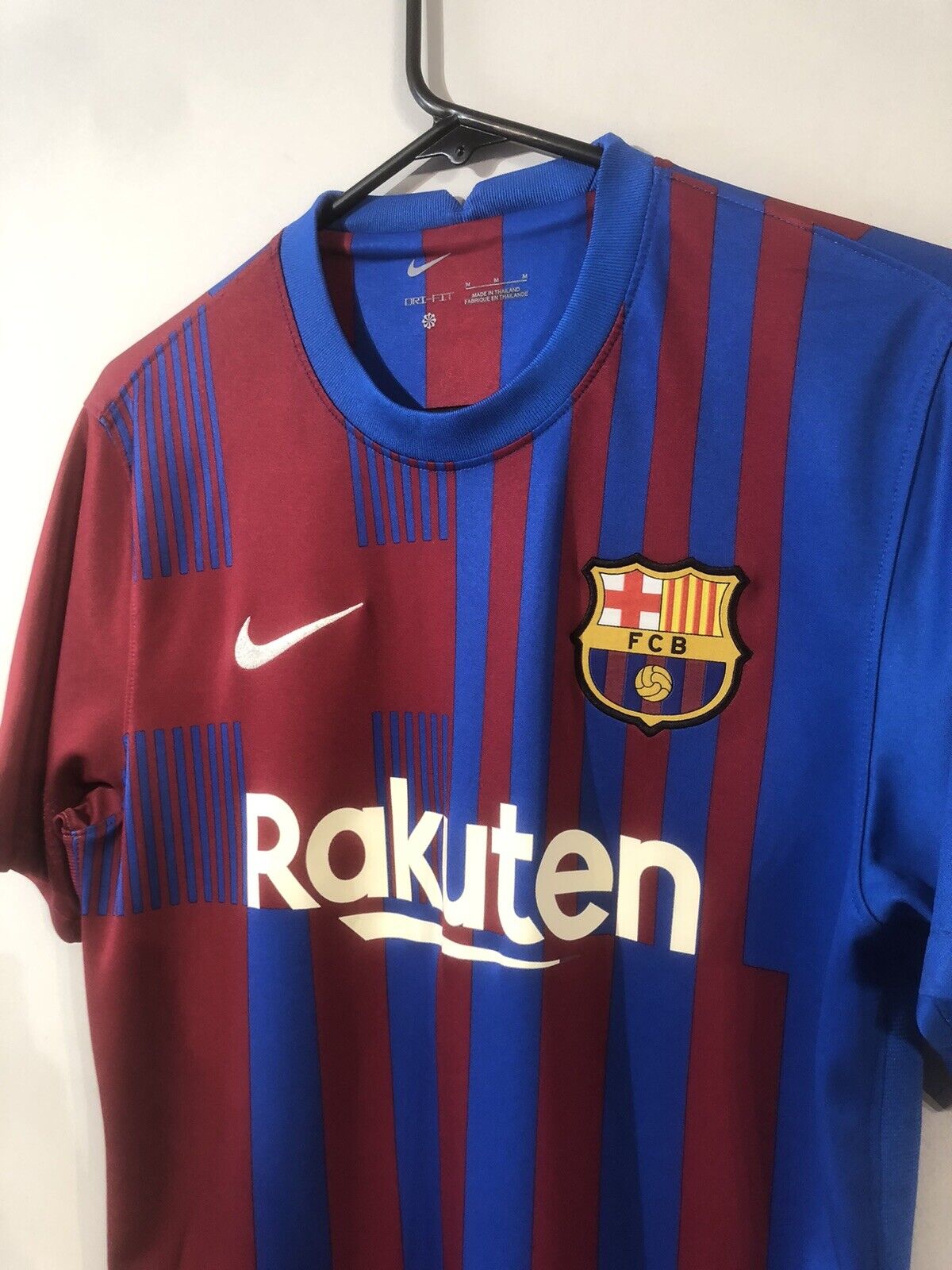 #5 (Busquets) Barcelona Medium 2021/22 Home Football Shirt Nike Good Condition