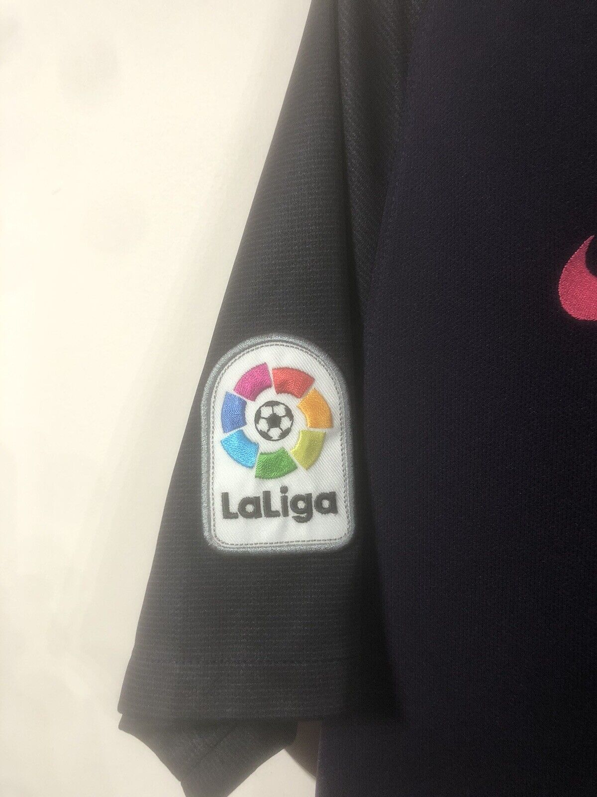 I Rakitic 4 Barcelona 2016 17 Away Medium Shirt Very Good Condition 776844 525