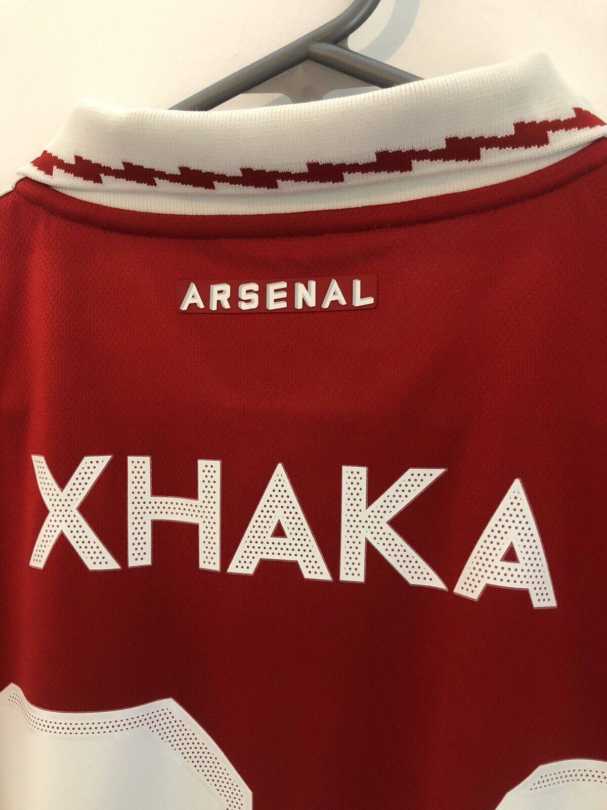 Xhaka #34 Arsenal 2022/23 Medium Home Euro Shirt Excellent Condition H35903