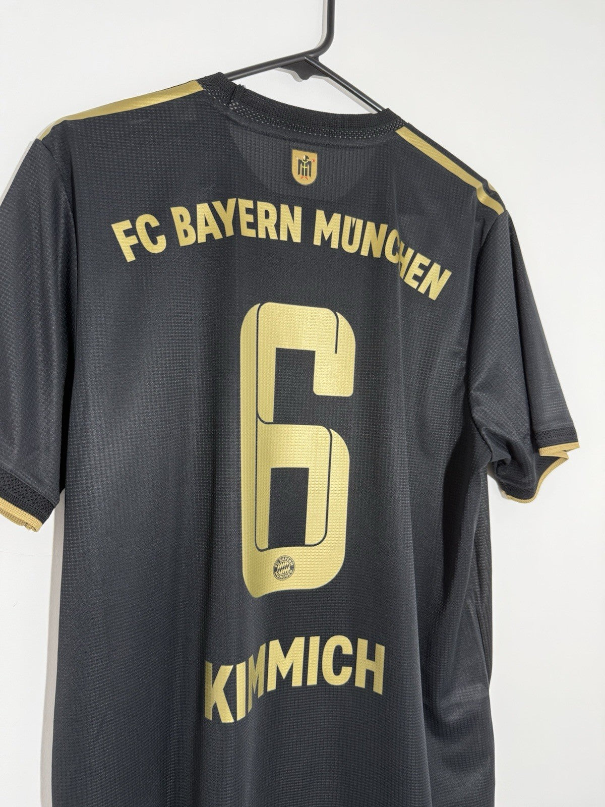 Bayern Munich Kimmich #6 2021/22 Large Authentic Away Excellent Condition GM5312