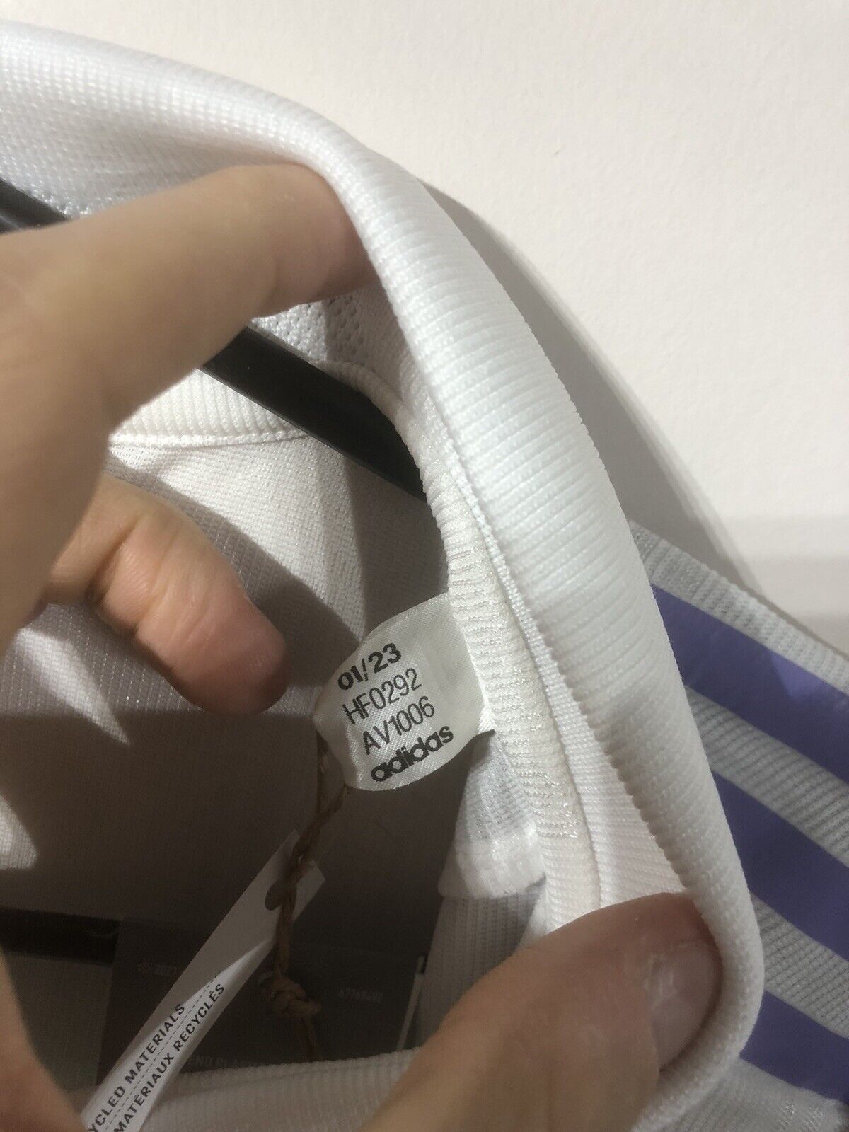 Benzema #9 Real Madrid 2022/23 Home Large Authentic Football Shirt Adidas BNWT