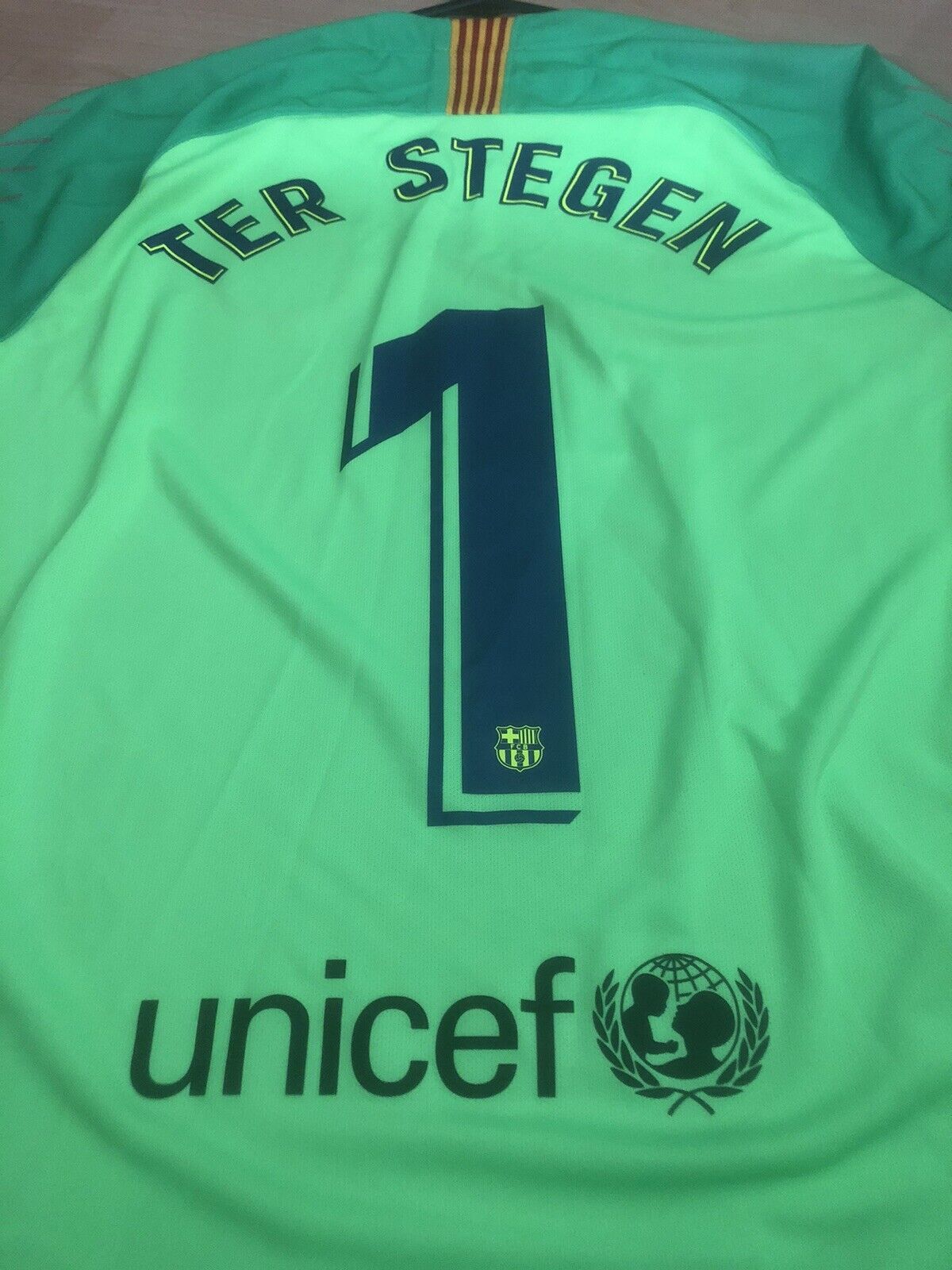 Ter Stegen 1 FC Barcelona 2018 19 Medium Away Gk Excellent Condition 894437 399