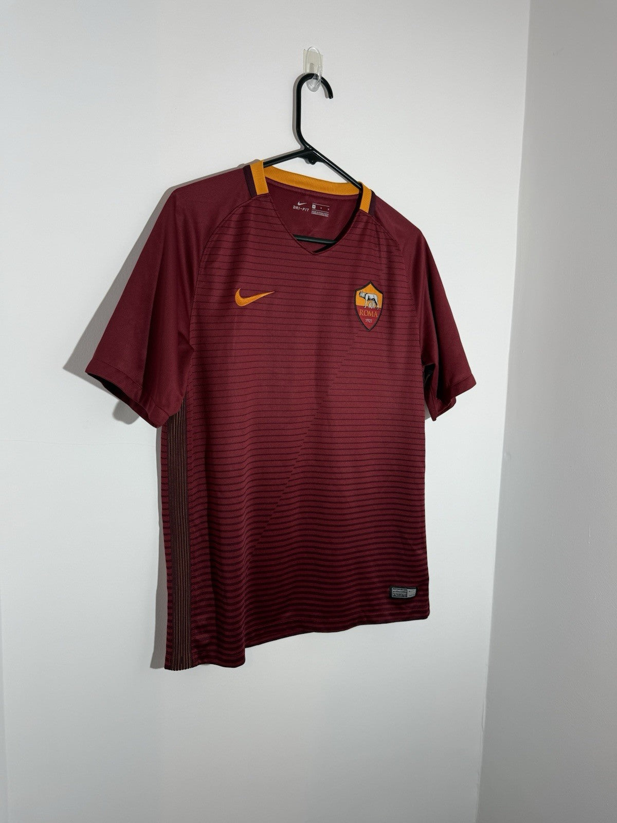 AS Roma Manolas #44 2016/17 Medium Home Shirt Excellent Condition 776967-677