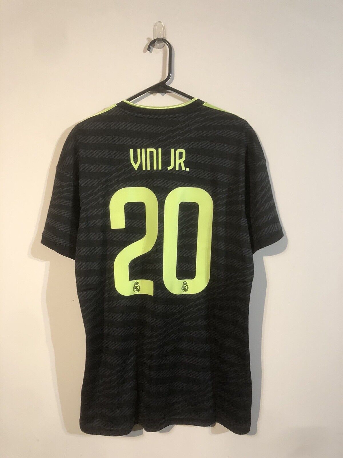 Vini Jr #20 Real Madrid 2022/23 3rd Large Football Shirt Adidas BNWT