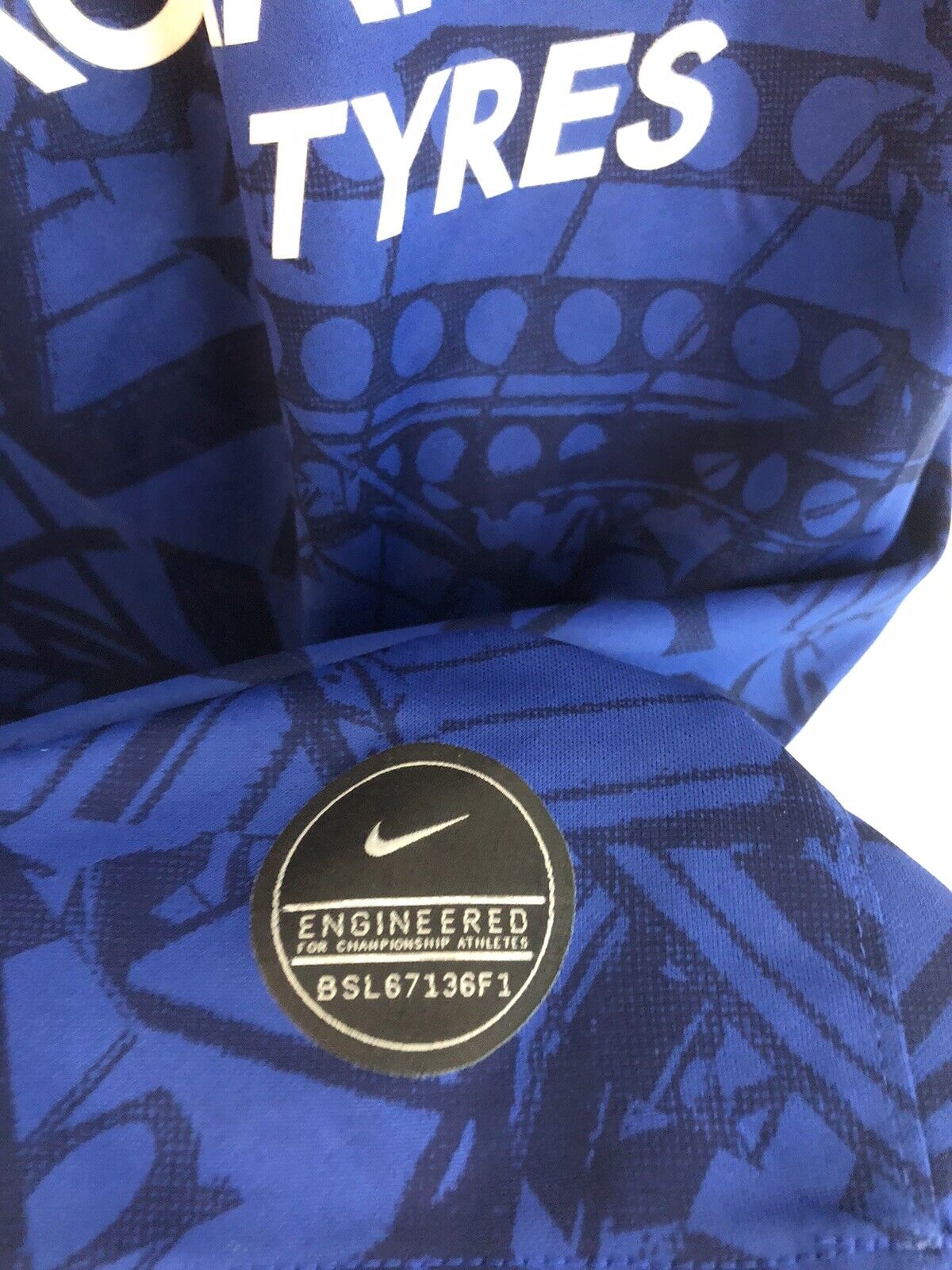 James 24 Chelsea Medium 2019 20 Home Shirt Excellent Condition AJ5529 495