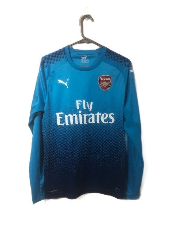 Xhaka #29 Arsenal 2017/18 Small Away Shirt Puma Excellent Condition 751512