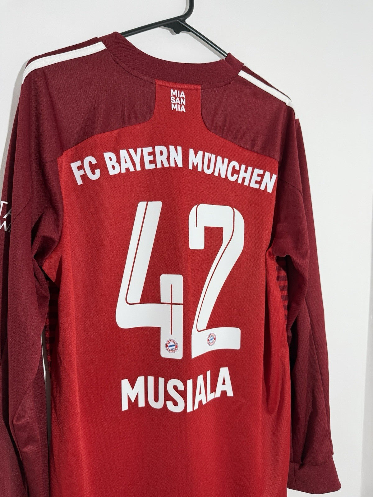 Bayern Munich Musiala #42 2021/22 Large Home Excellent Condition GR0486