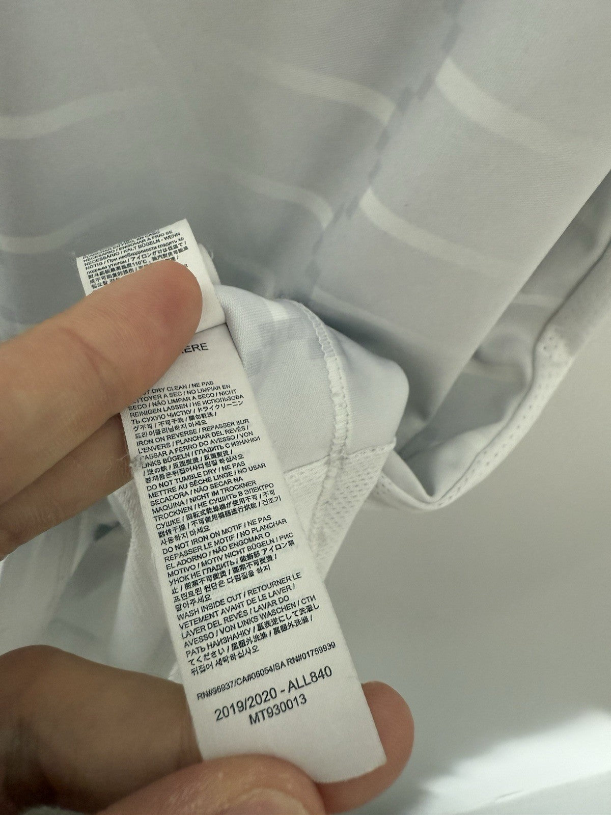 Liverpool Milner #7 2019/20 Medium Away Shirt Excellent Condition MT930013