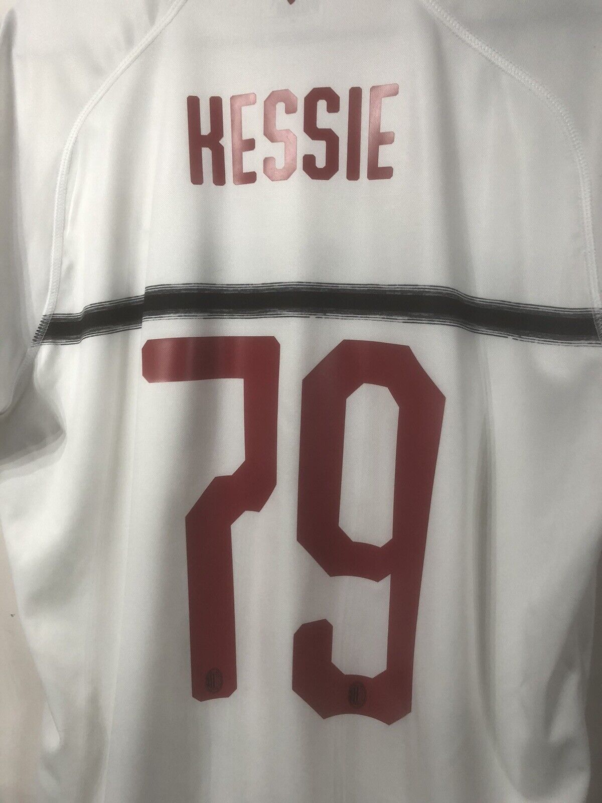 Kessie 79 AC Milan Large 2018 19 Away Shirt Adidas Excellent Condition 754426 03