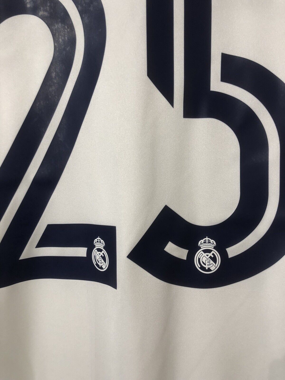Rodrygo #25 Real Madrid 2020/21 Medium Home Football Shirt Jersey BNWT