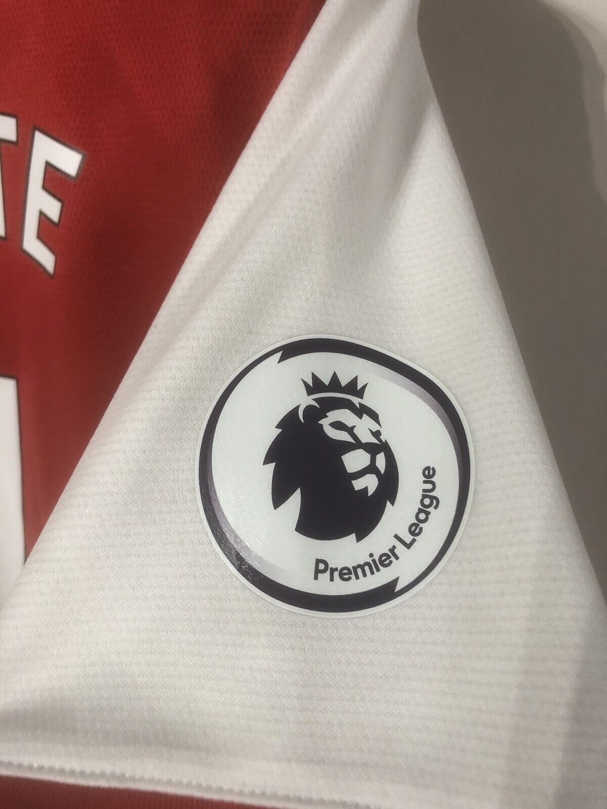 White #4 Arsenal Home 2021/22 Large Shirt Adidas Excellent Condition GM0217