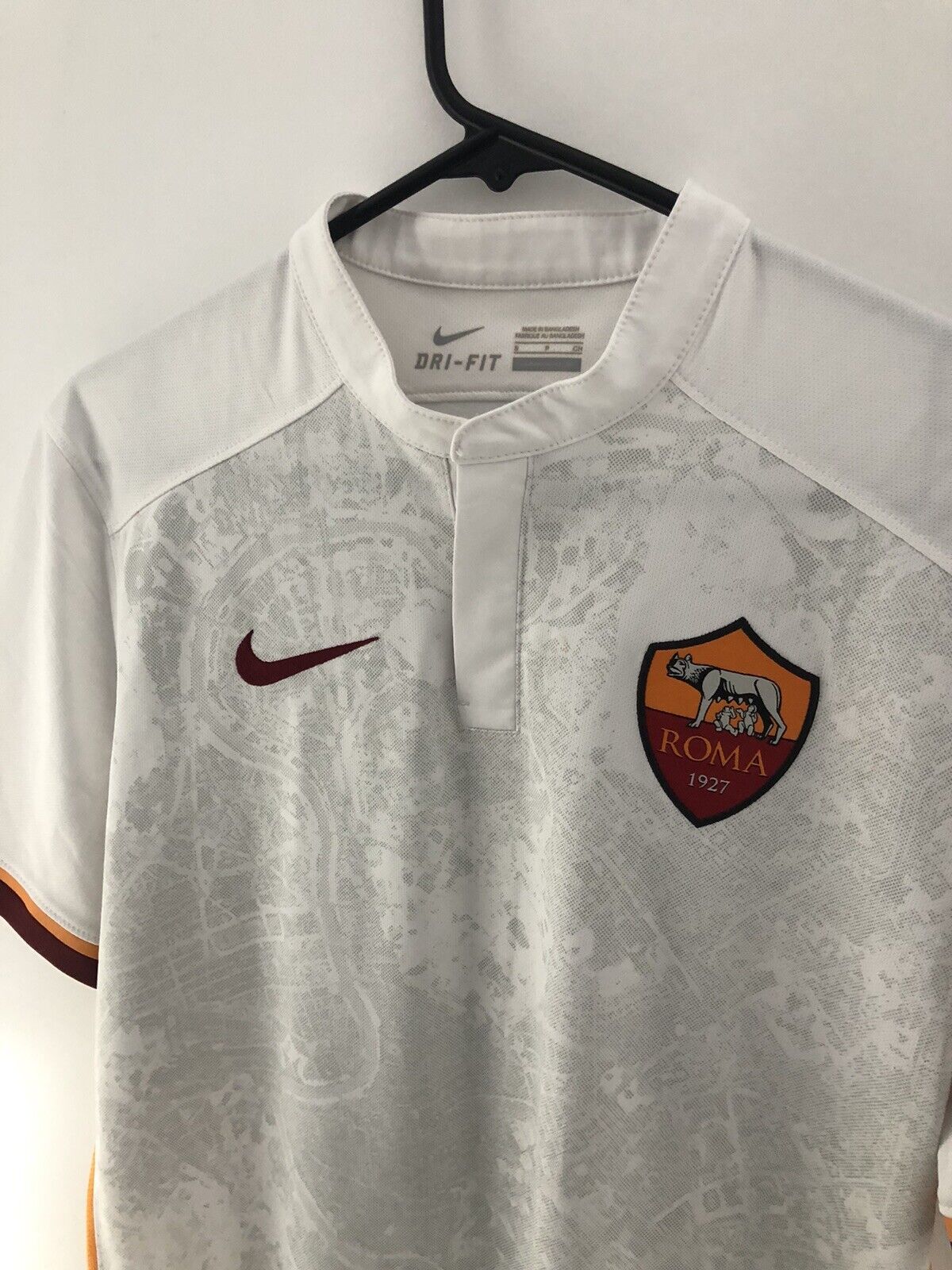 De Rossi 16 AS Roma 2015 16 Away Small Shirt Excellent Condition 658918 106