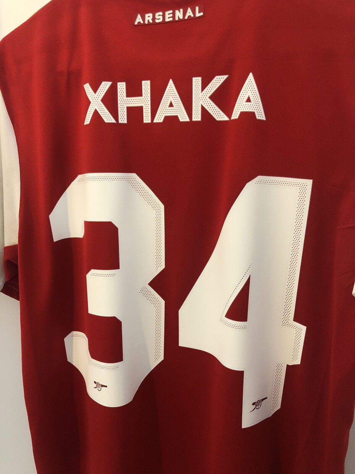 Xhaka #34 Arsenal 2022/23 Medium Home Euro Shirt Excellent Condition H35903