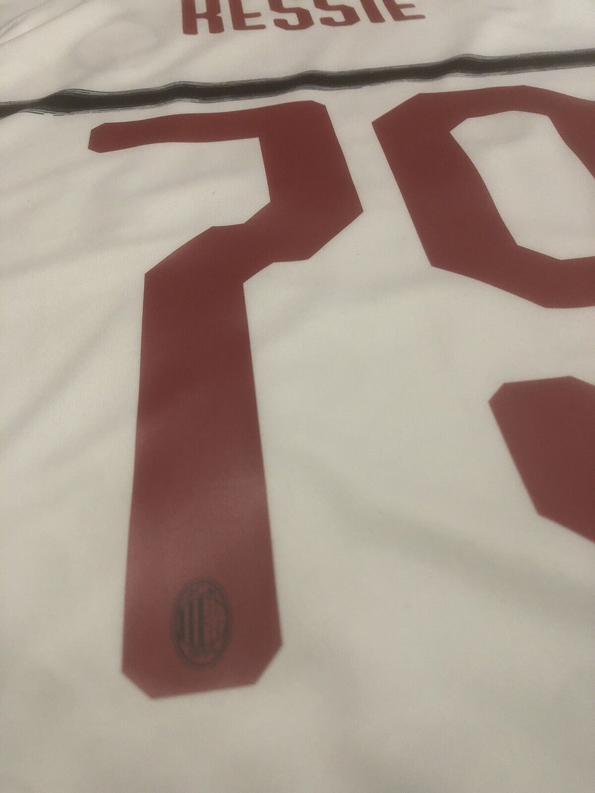 Kessie 79 AC Milan Large 2018 19 Away Shirt Adidas Excellent Condition 754426 03