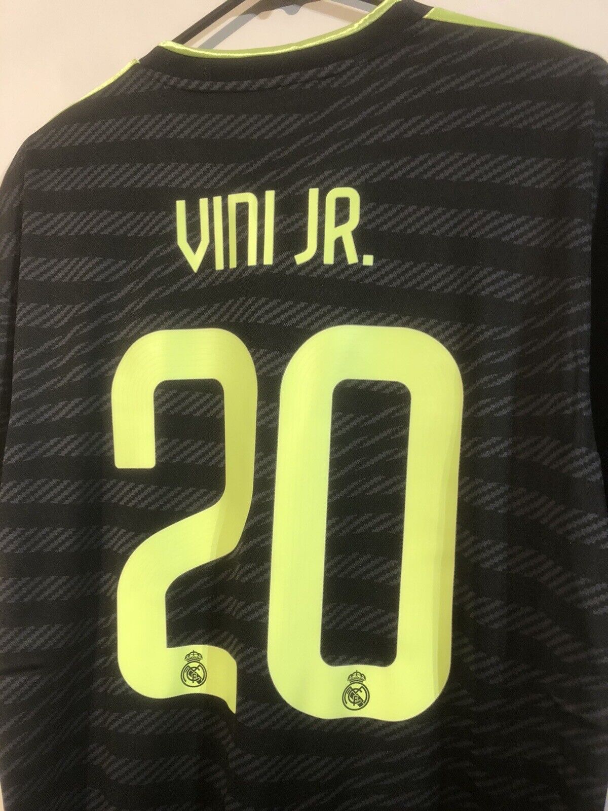 Vini Jr #20 Real Madrid 2022/23 3rd Large Football Shirt Adidas BNWT