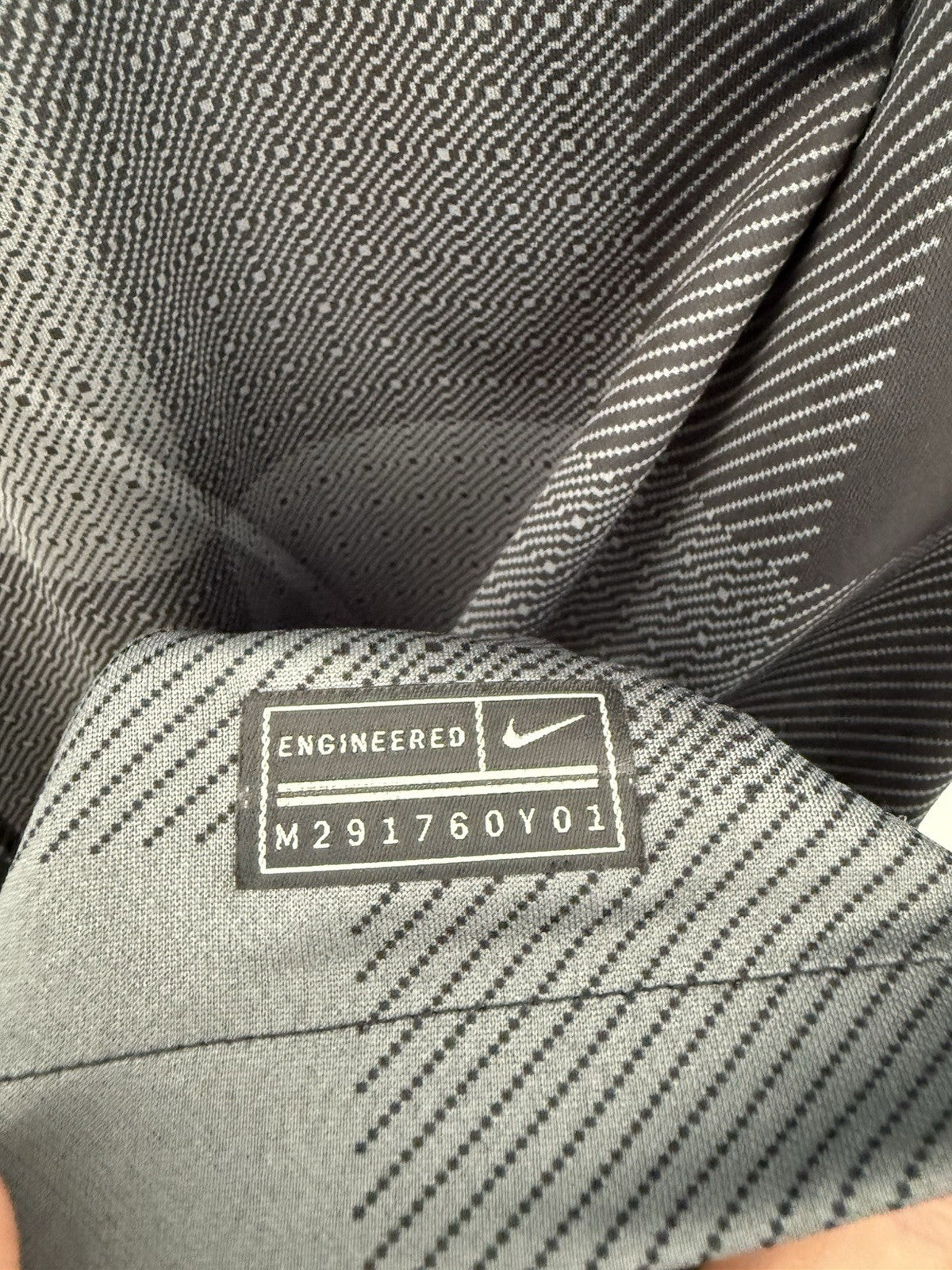 Liverpool A. Becker #1 2021/22 XL 3rd GK Excellent Condition DB2559-011